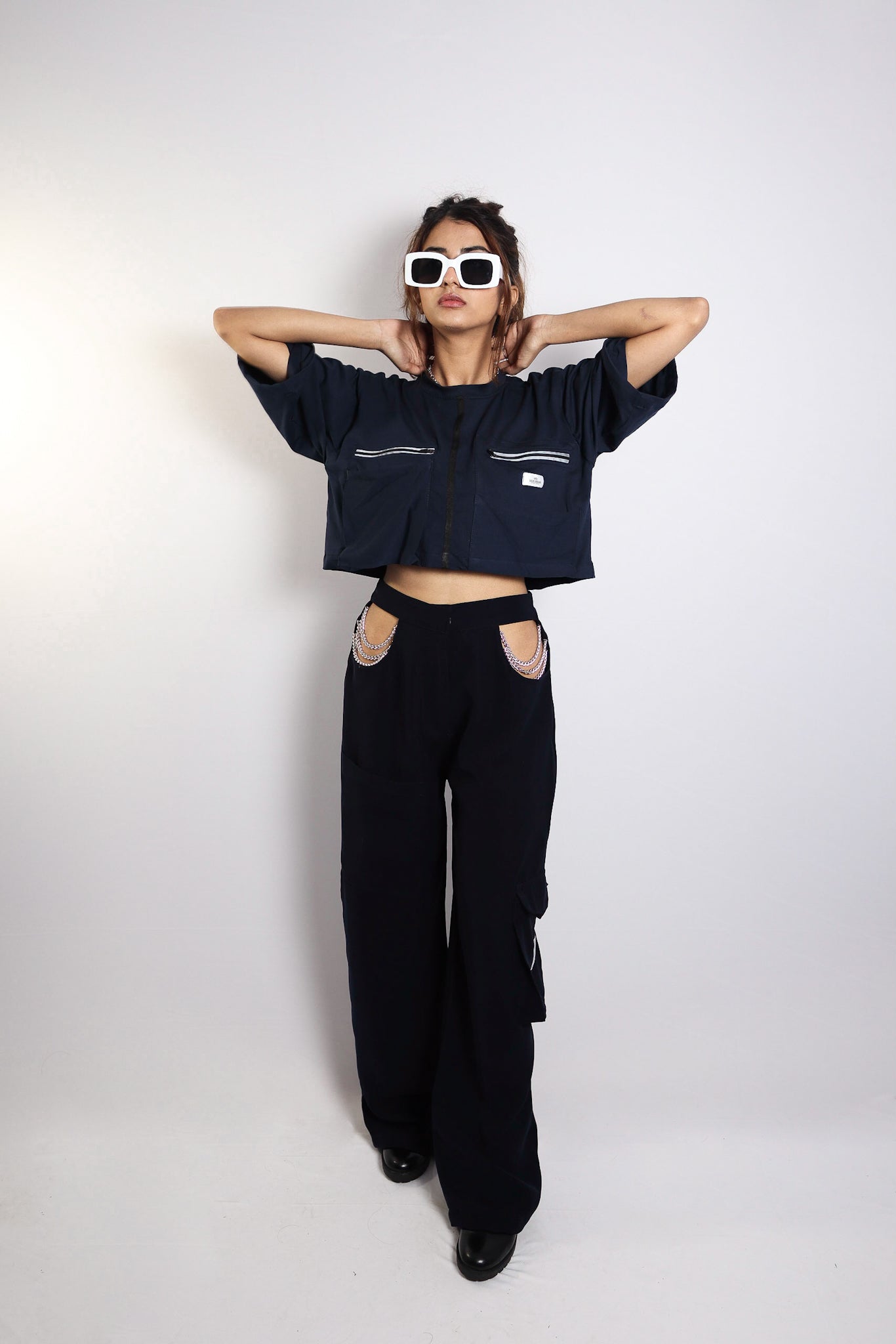 NAVY BLUE LOOSE CROP TOP