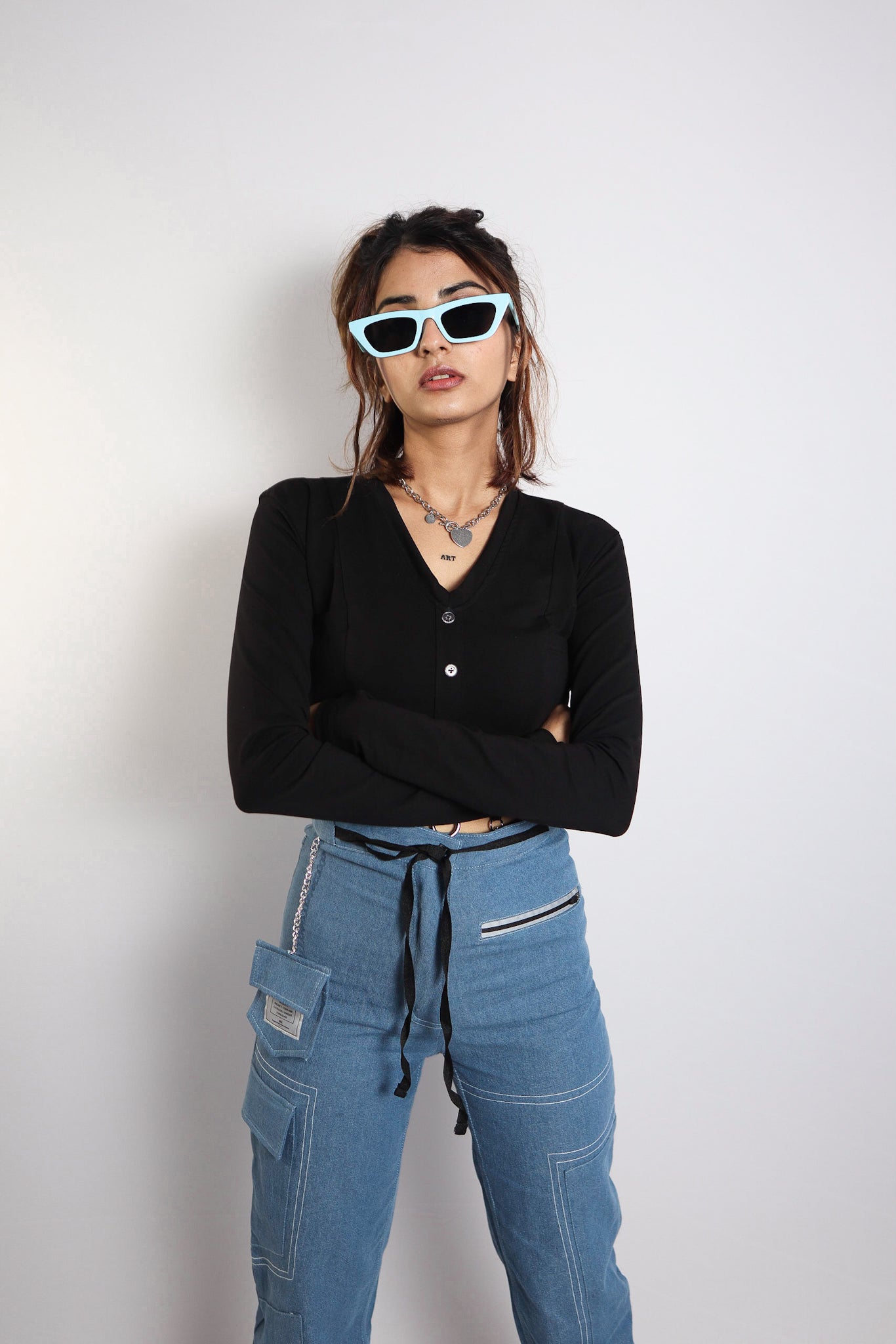 BLACK FULL SLEEVE CROP TOP