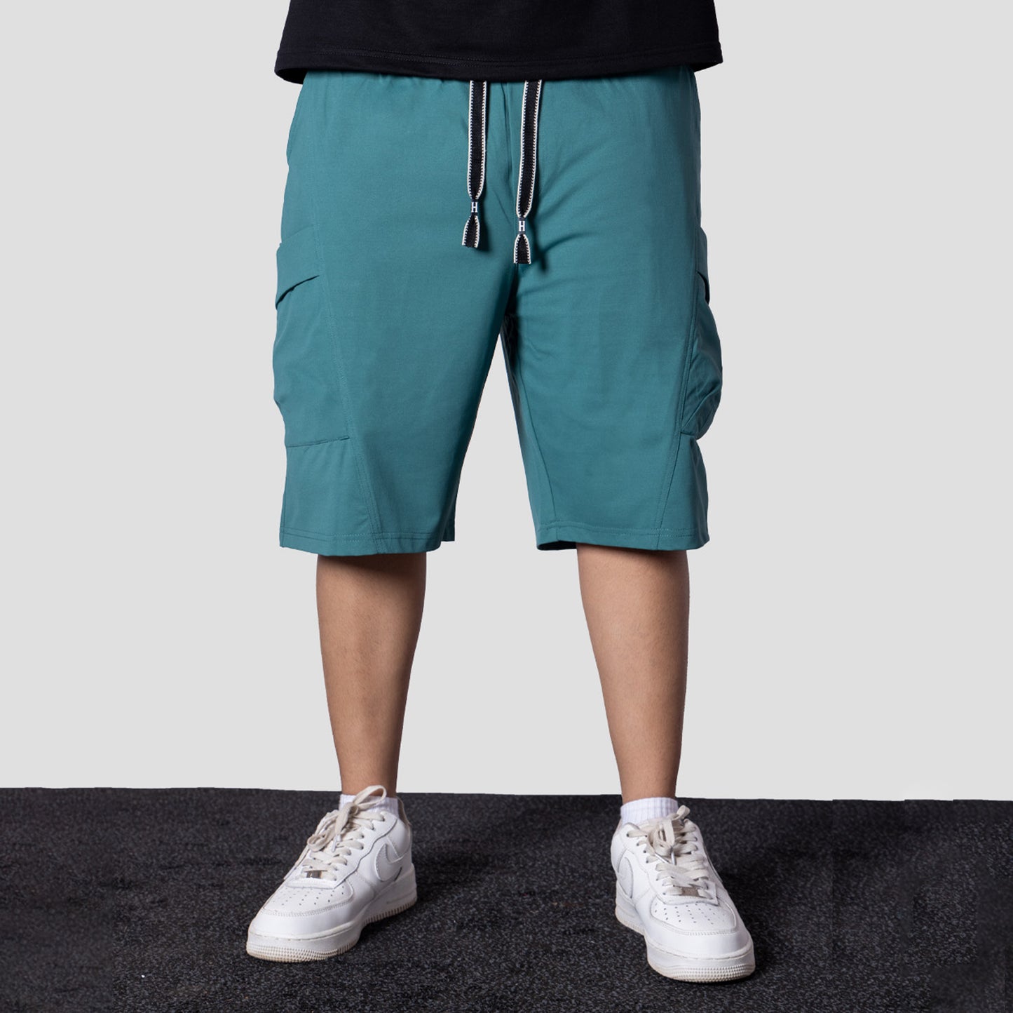 TURQUOISE CARPENTER POCKET OVERSIZED SHORTS