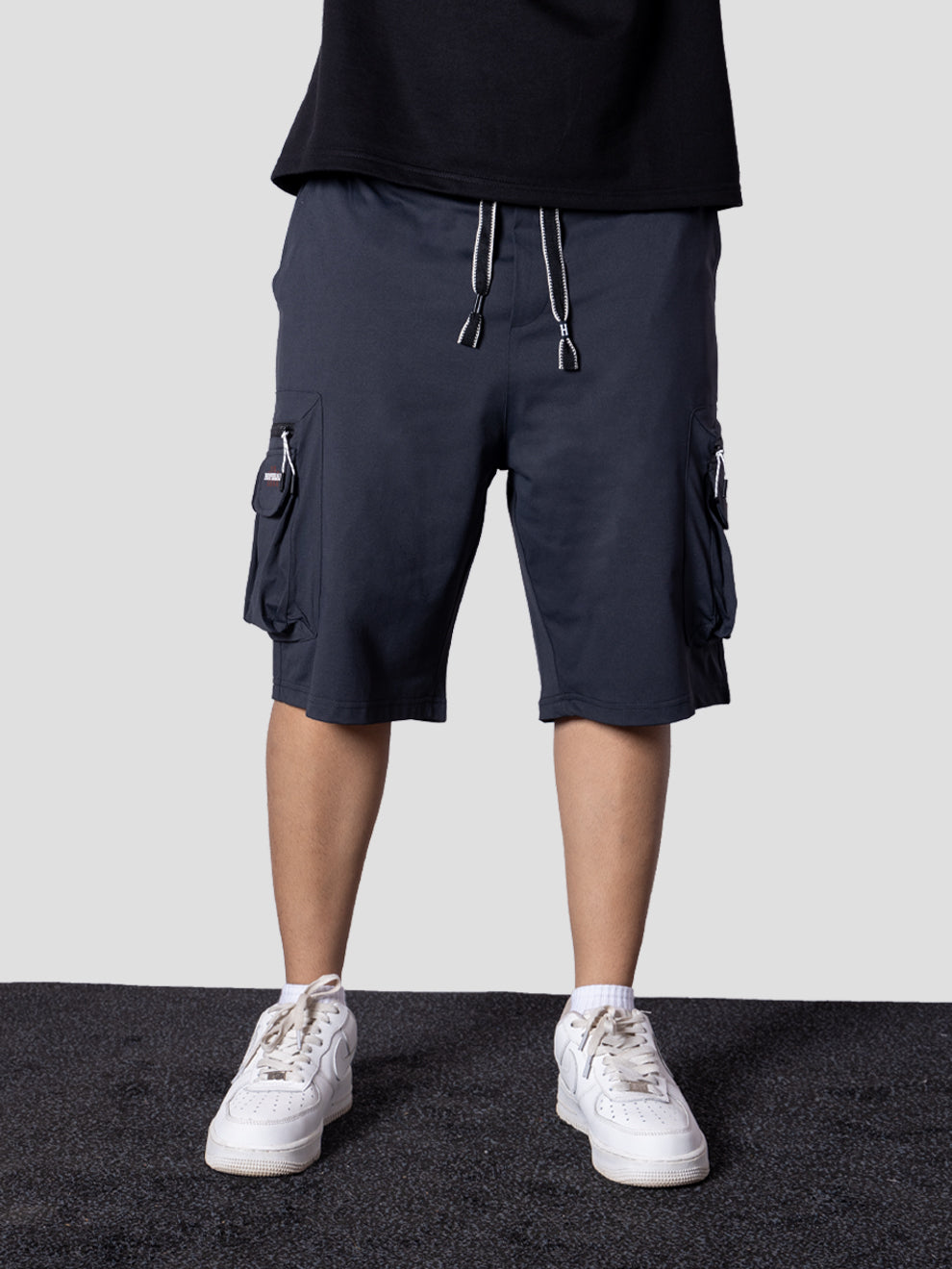 CHARCOAL POCKET ON POCKET OVERSIZED SHORTS
