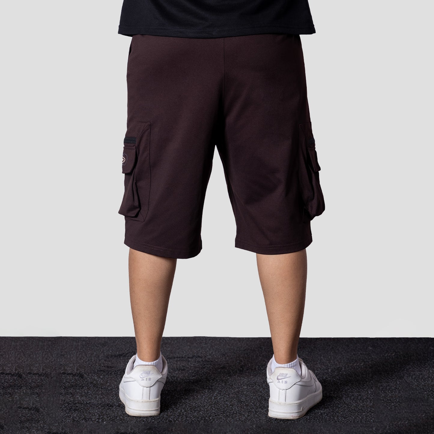 COFFEE POCKET ON POCKET OVERSIZED SHORTS