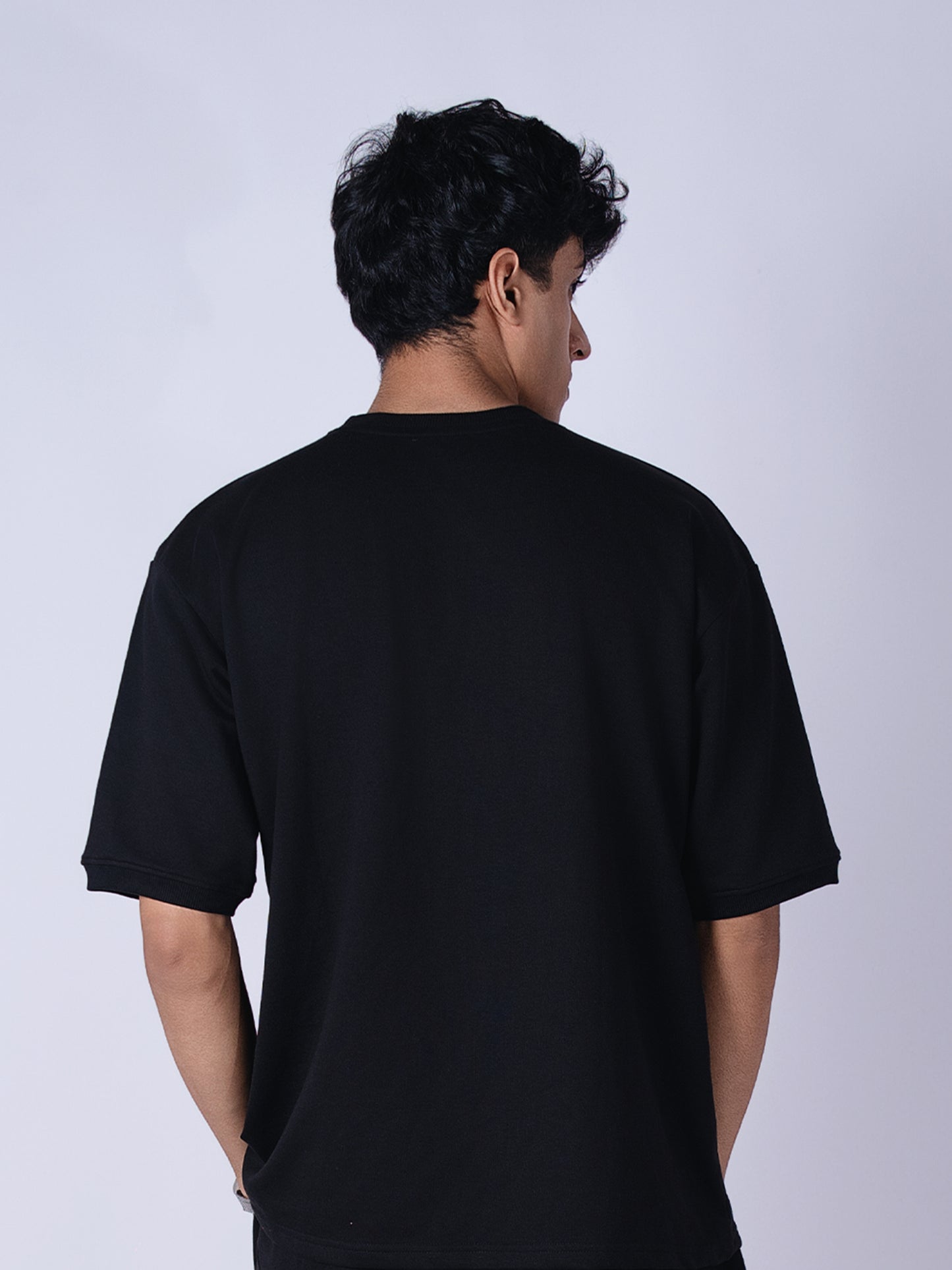 BLACK PREMIUM BASIC T-SHIRT