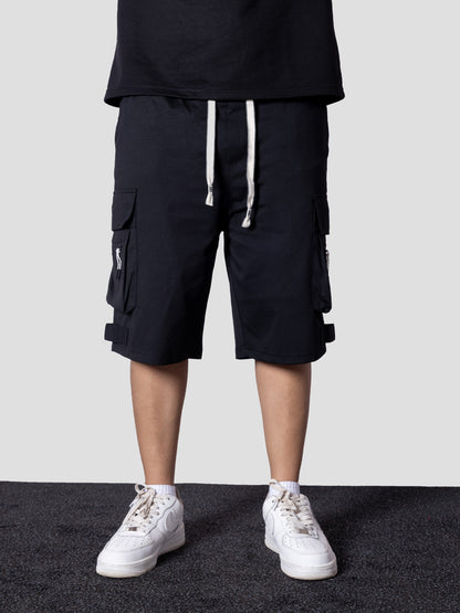 BLACK MILITARY CARGO OVERSIZED SHORTS