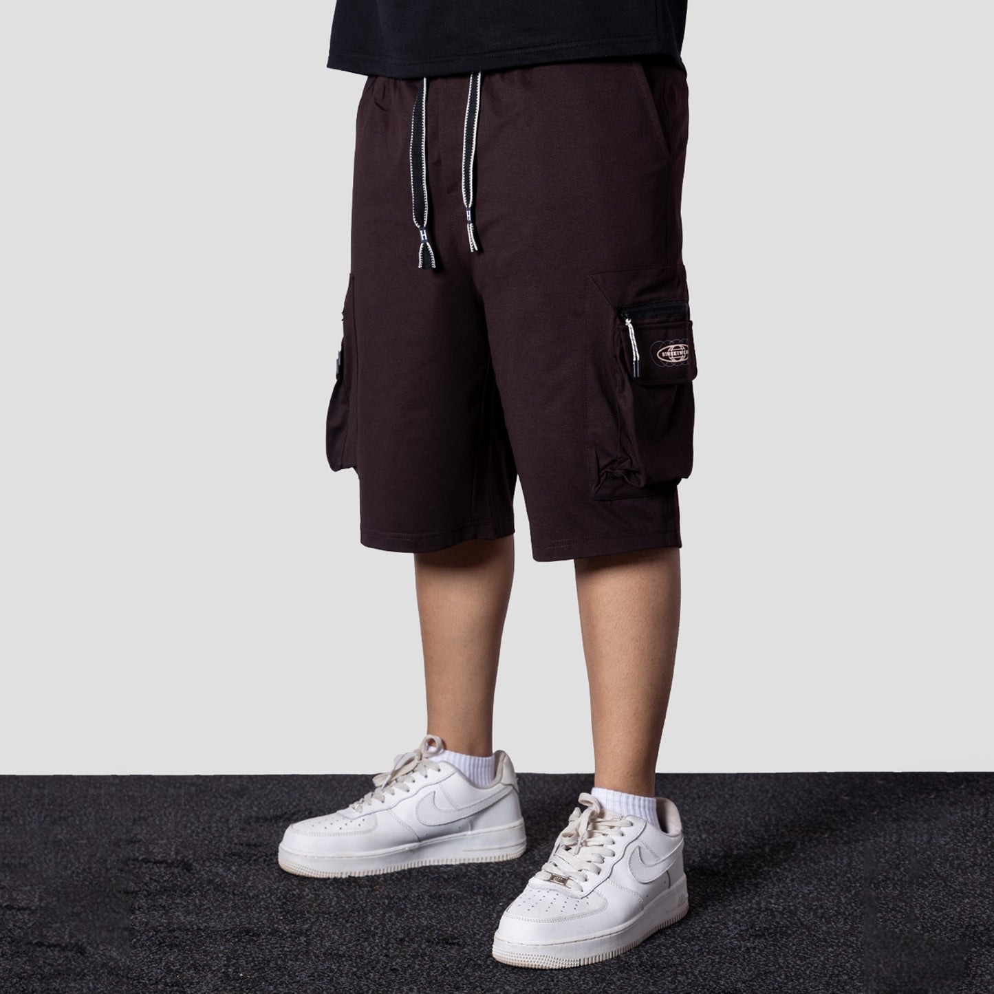 COFFEE POCKET ON POCKET OVERSIZED SHORTS