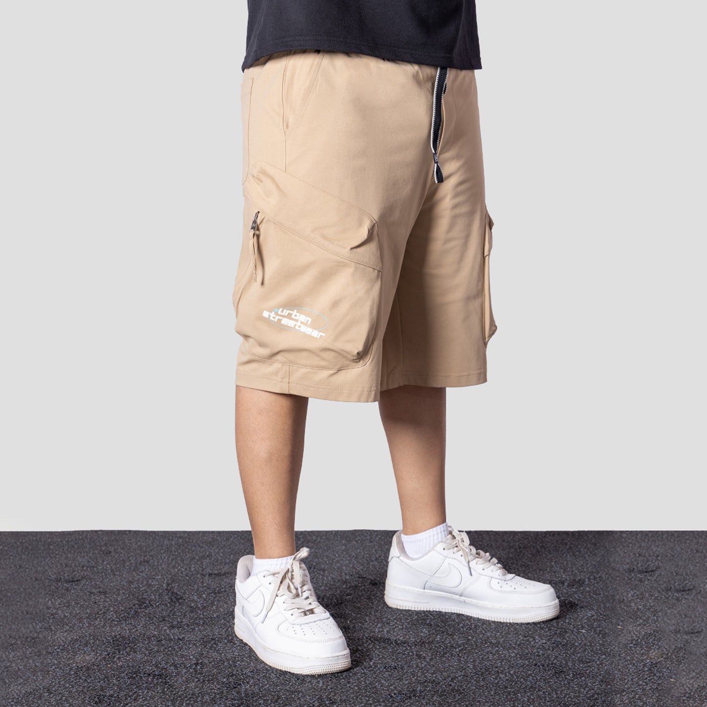 KHAKI UTILITY CARGO OVERSIZED SHORTS