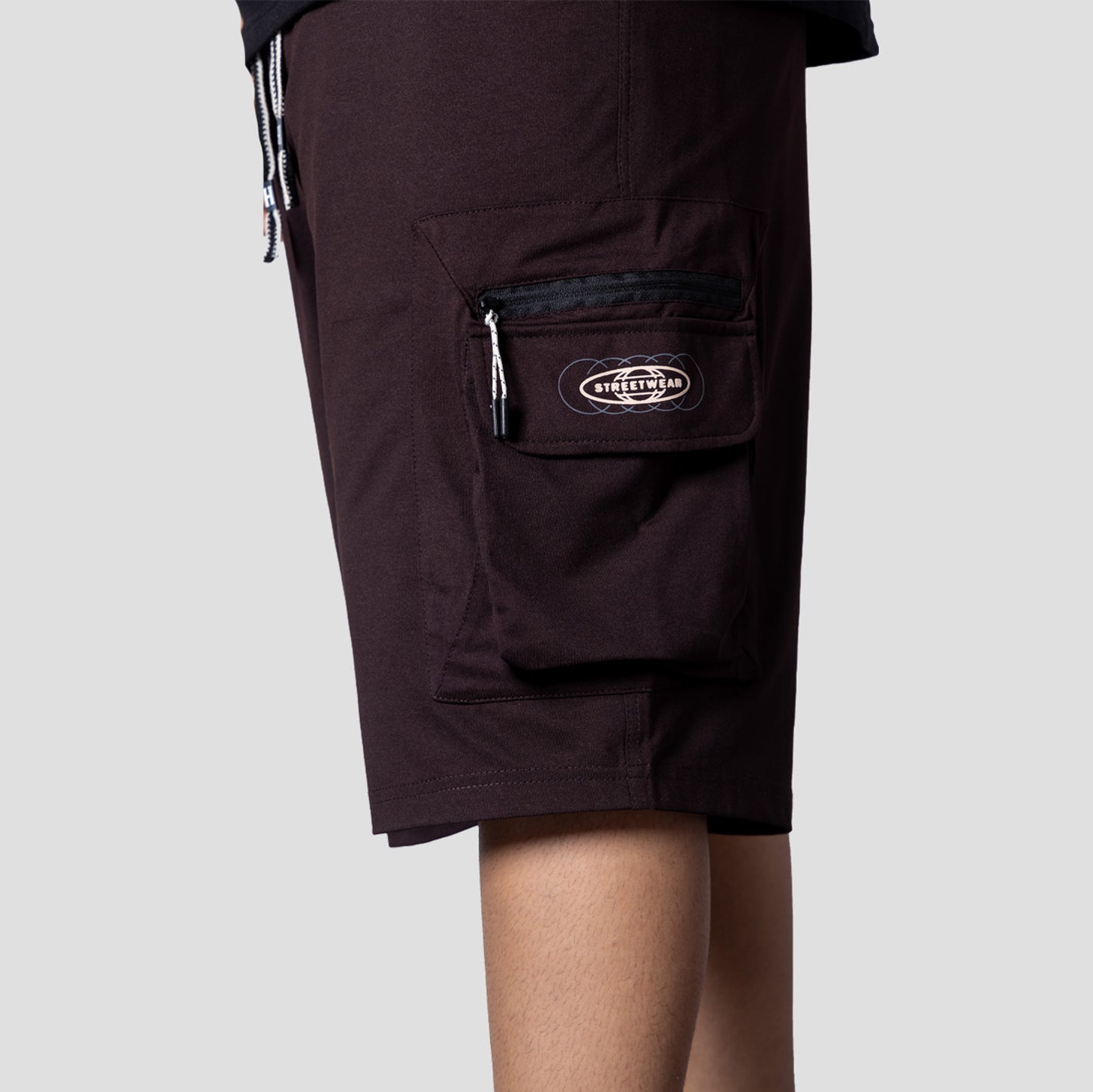 COFFEE POCKET ON POCKET OVERSIZED SHORTS