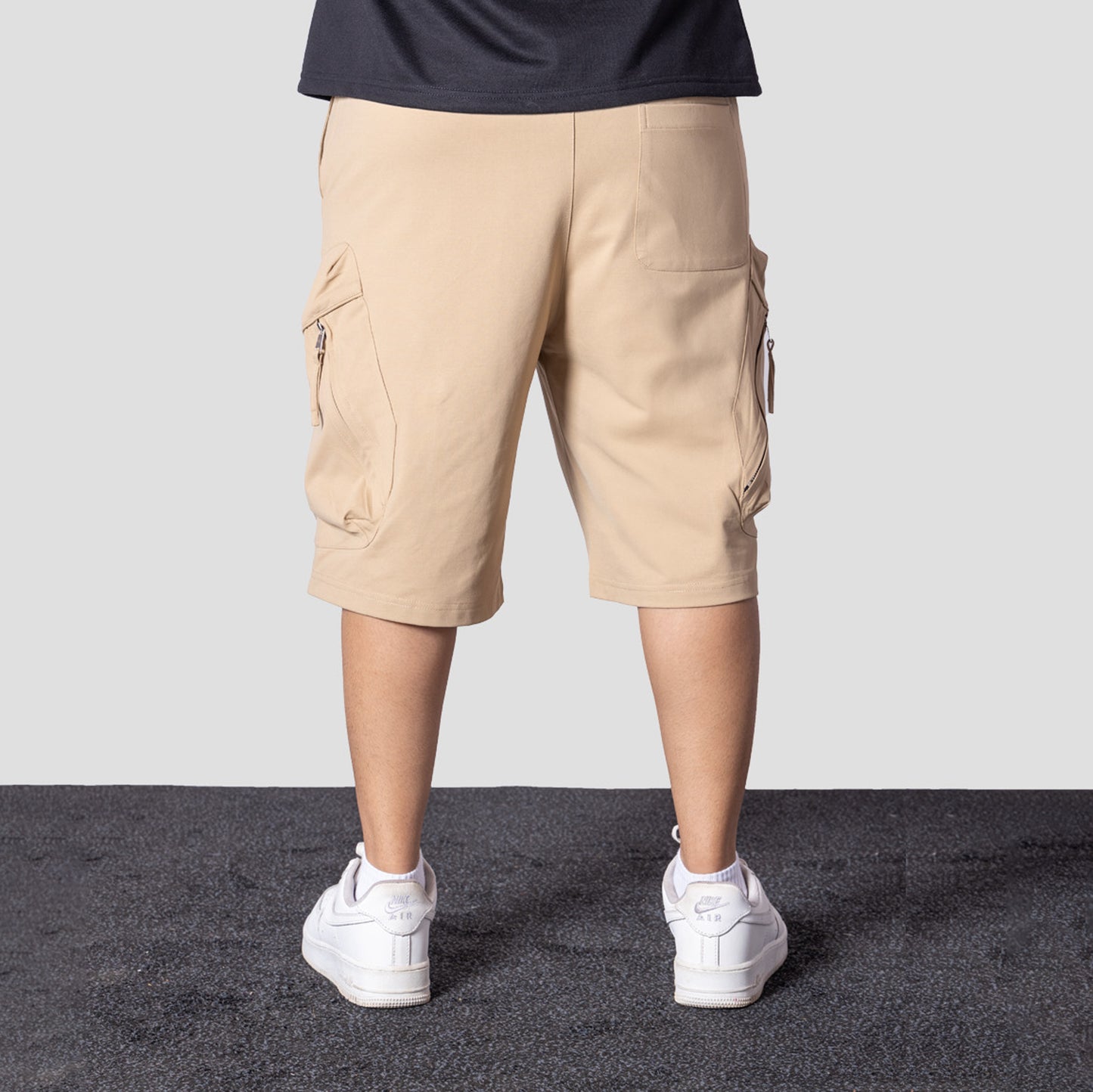 KHAKI UTILITY CARGO OVERSIZED SHORTS