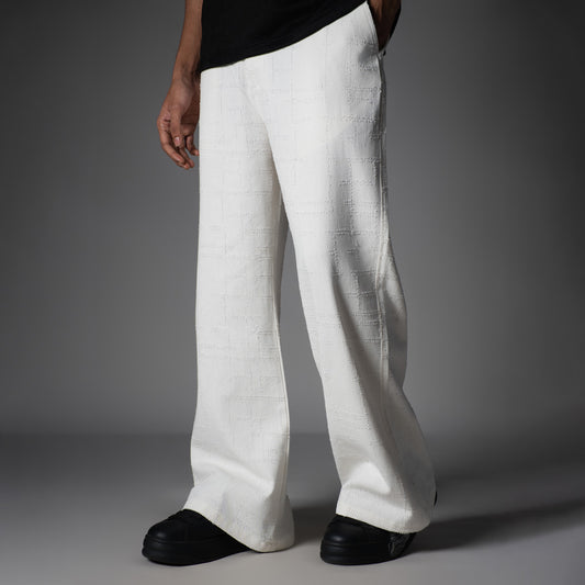 WHITE ROOFING BOOT CUT DENIM