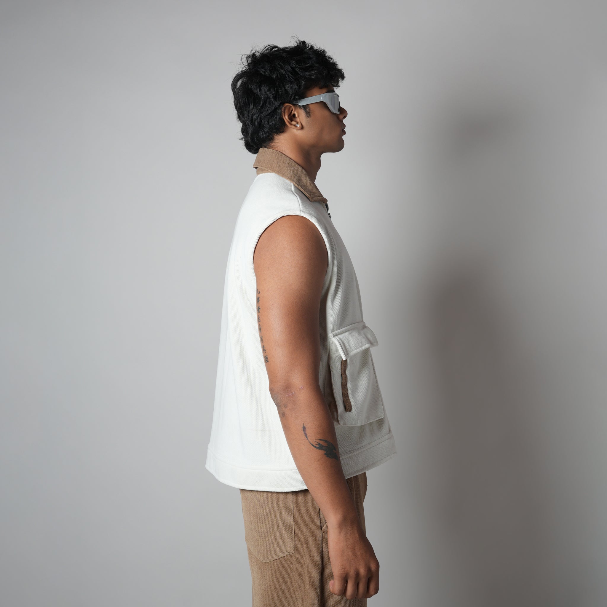 WHITE DUAL KNITDRIP UTILITY JACKET
