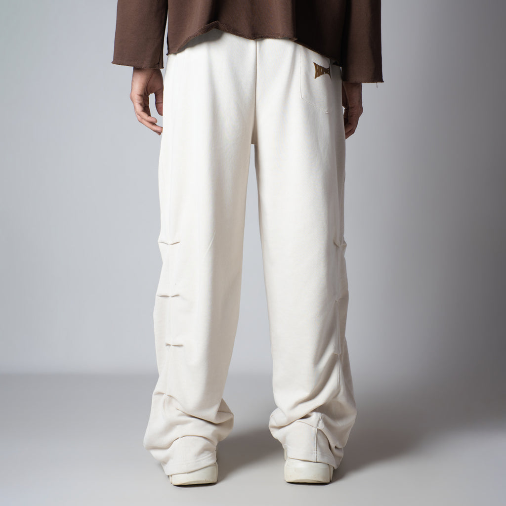 IVORY FIVE TUCKS SWEATPANTS