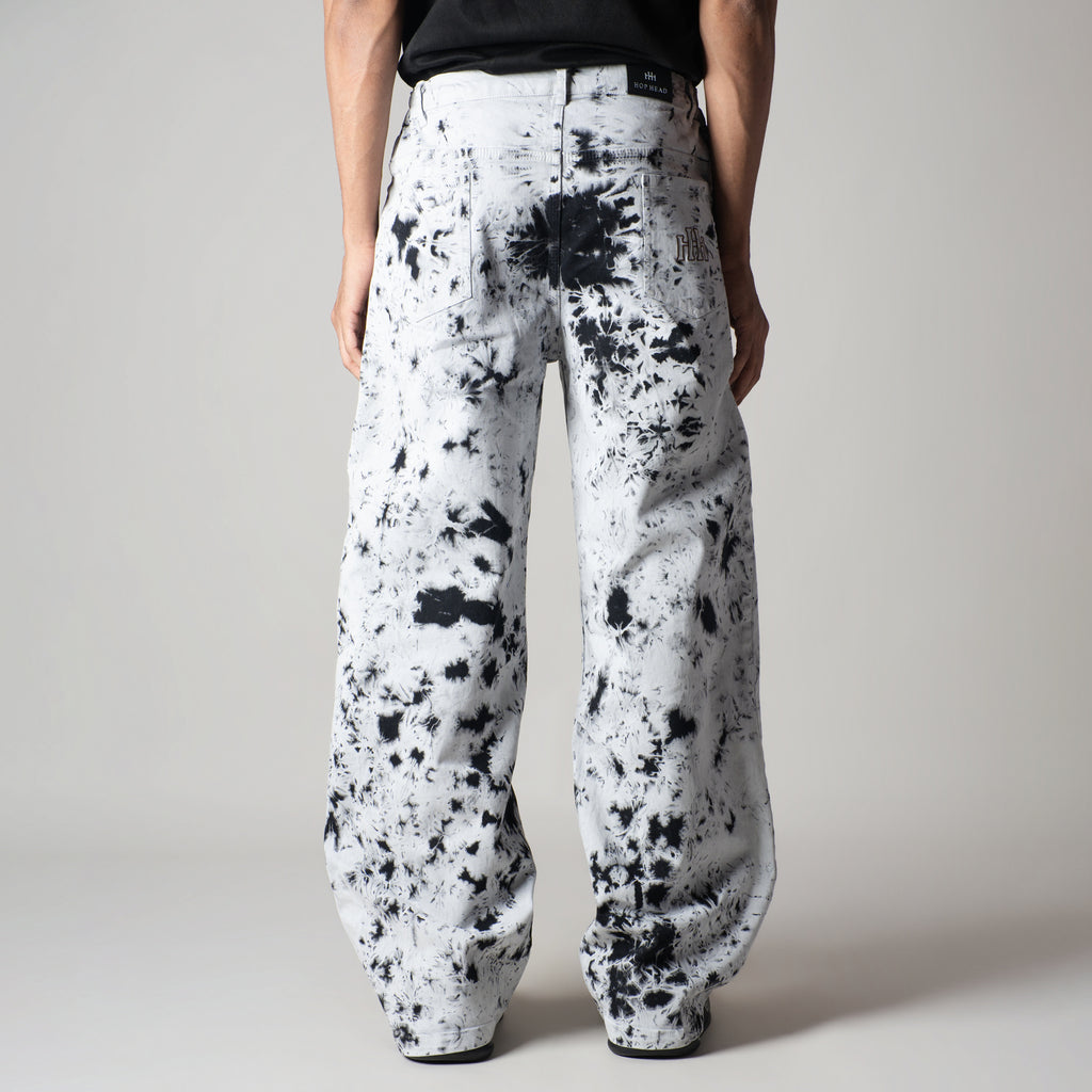 WHITE BLIZZARD WASH DENIM