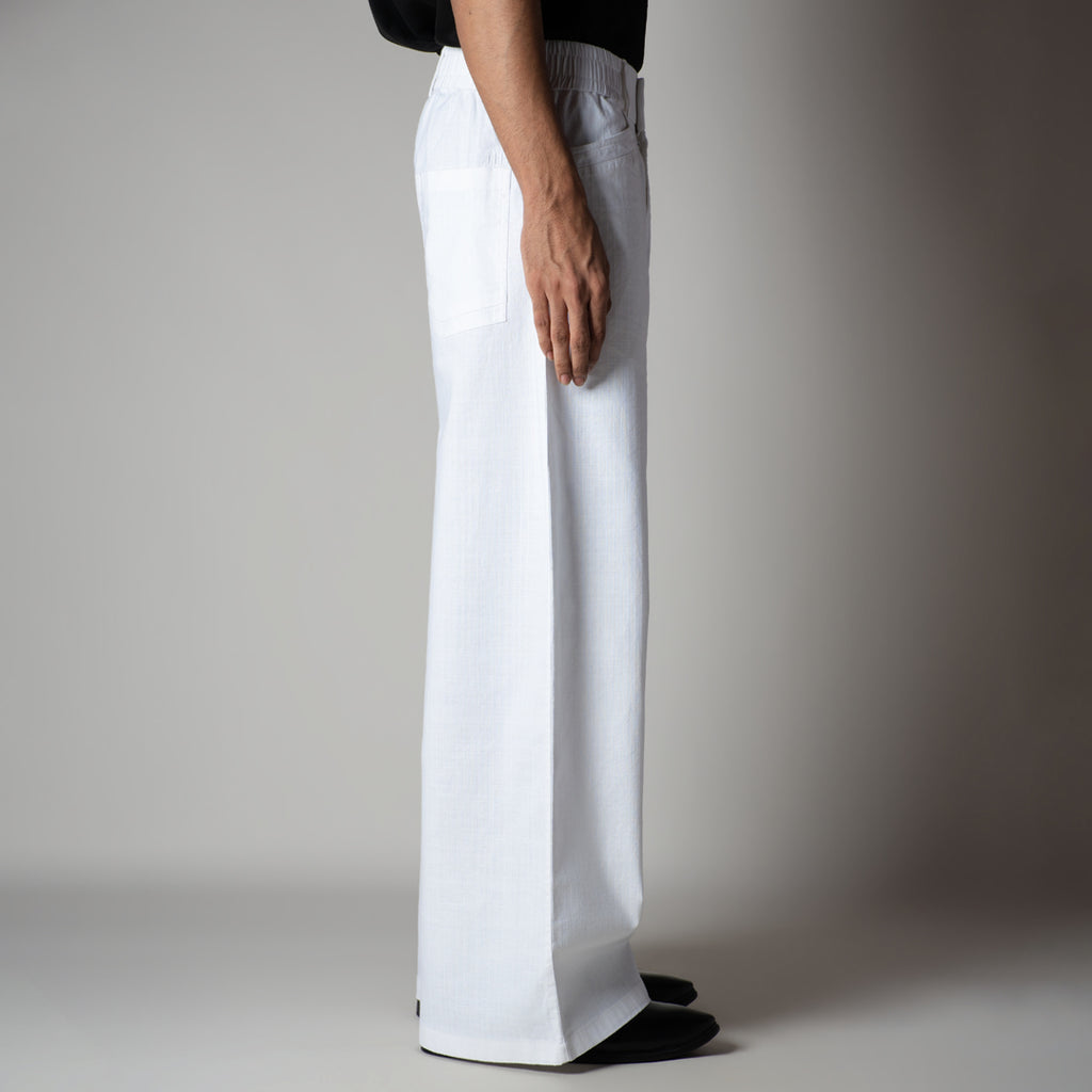 WHITE TEXTURED LINEN TRAVEL PANTS