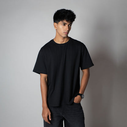 BLACK CREW NECK T-SHIRT