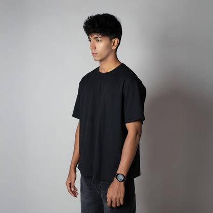 BLACK CREW NECK T-SHIRT