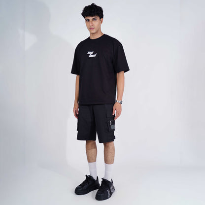 BLACK MILITARY CARGO OVERSIZED SHORTS