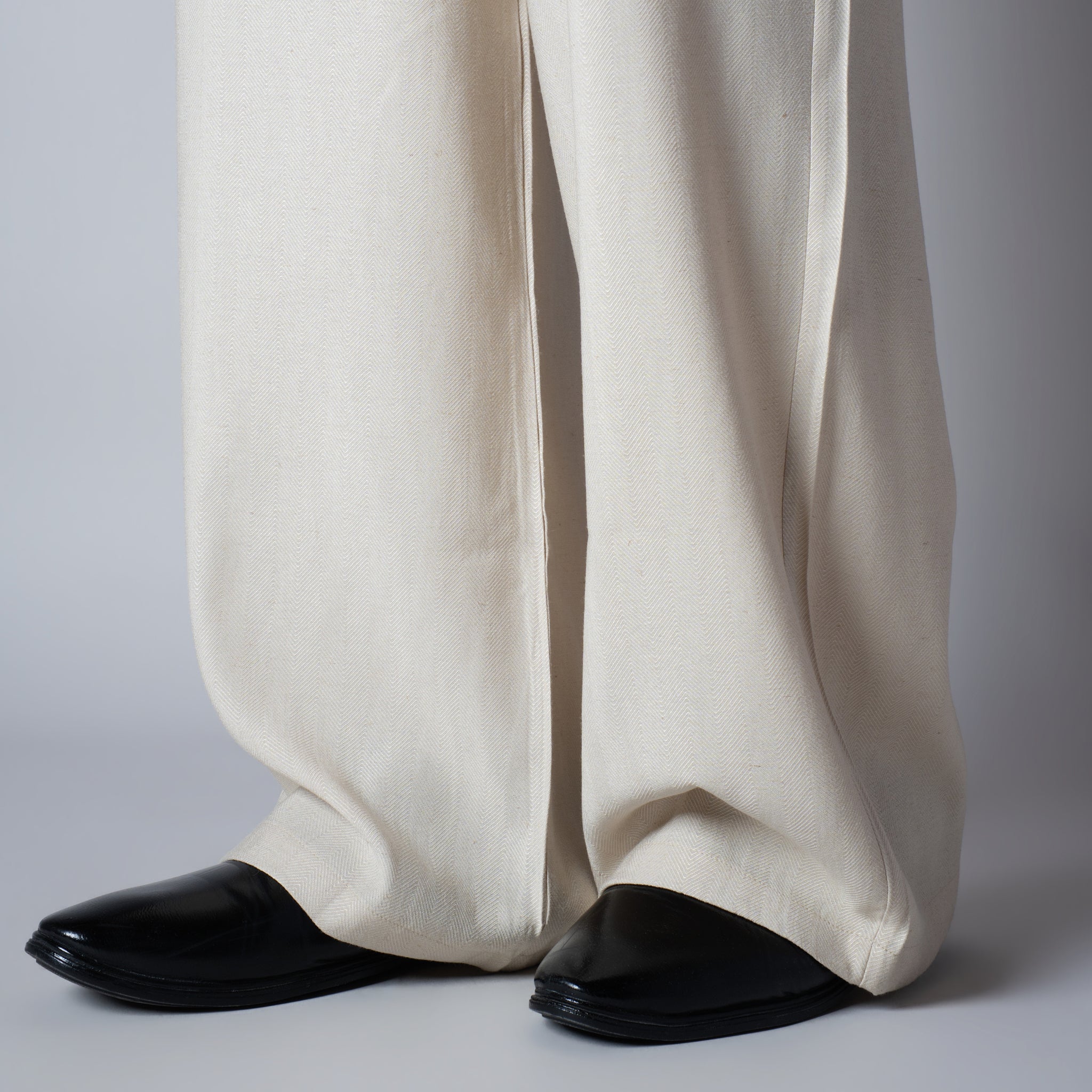 IVORY HAZE FLOW FABRIC PANT