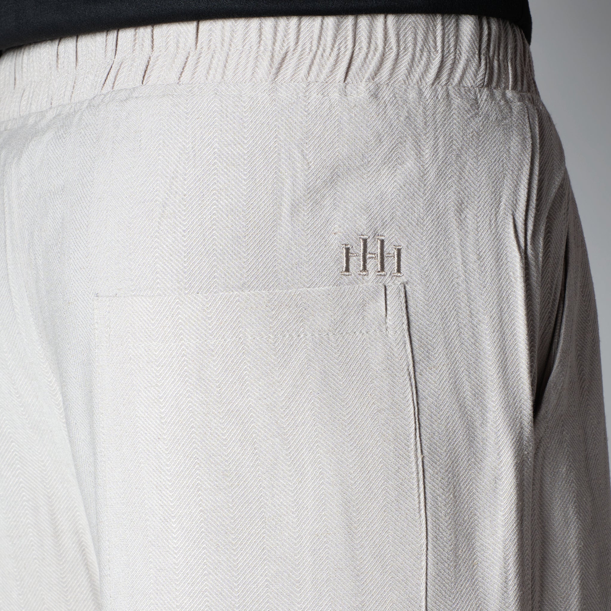 OYSTER CREAM FLOW FABRIC PANT