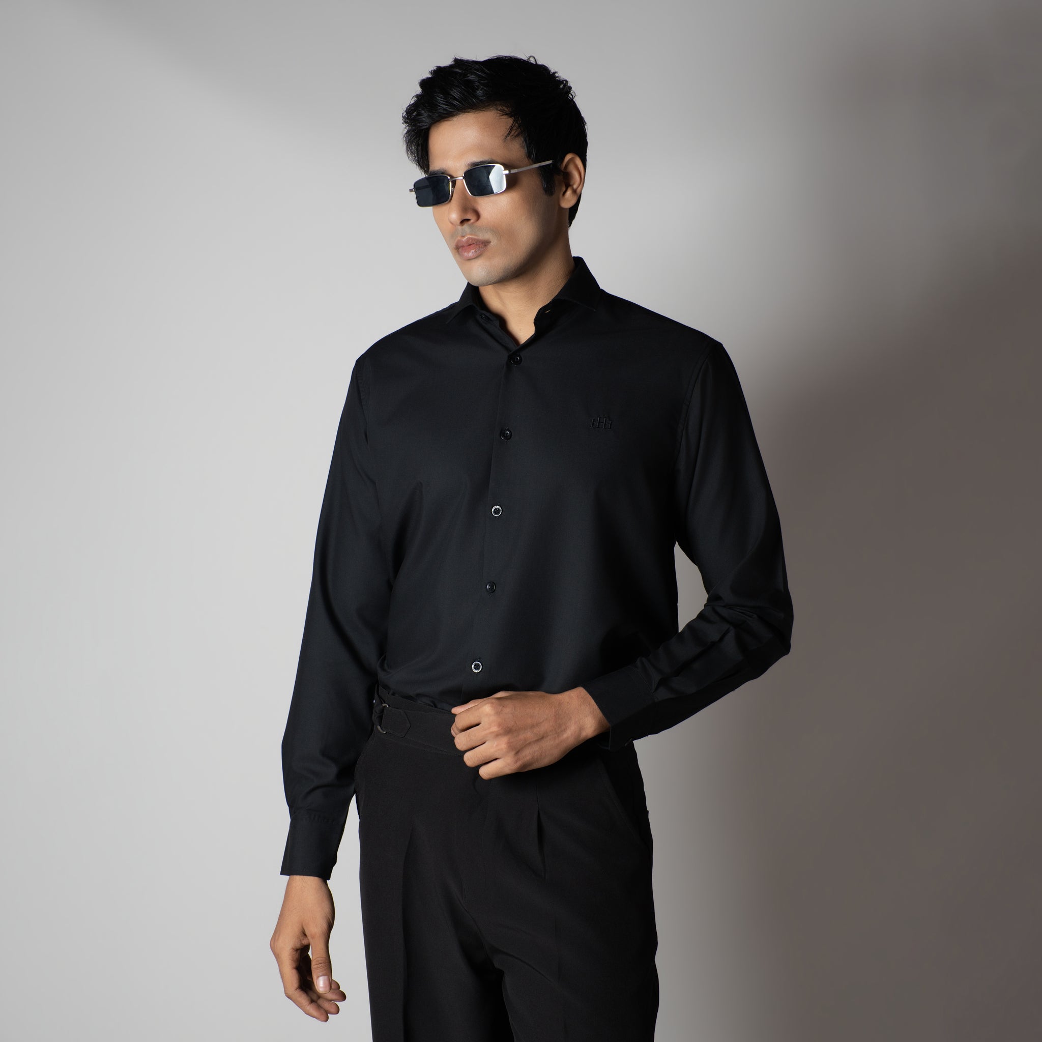 BLACK CHIC SHIRT