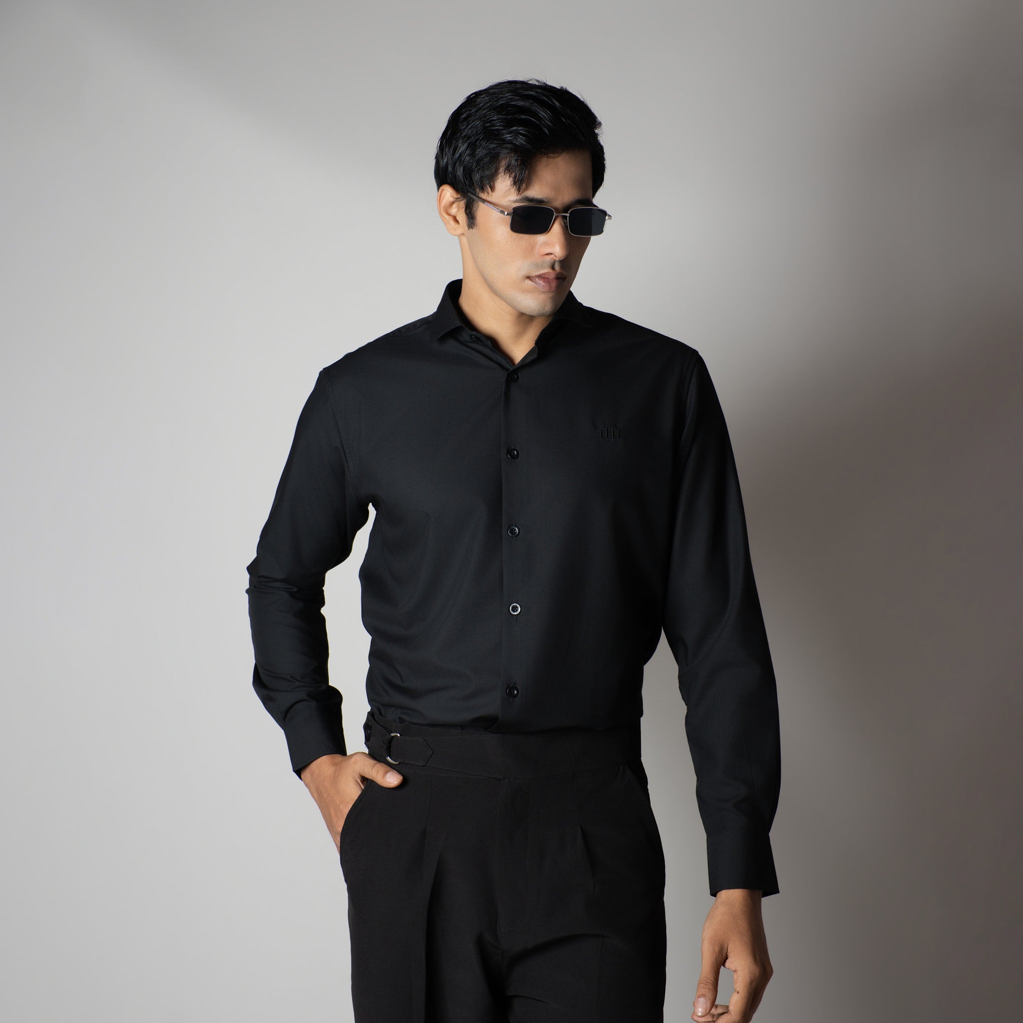 BLACK CHIC SHIRT