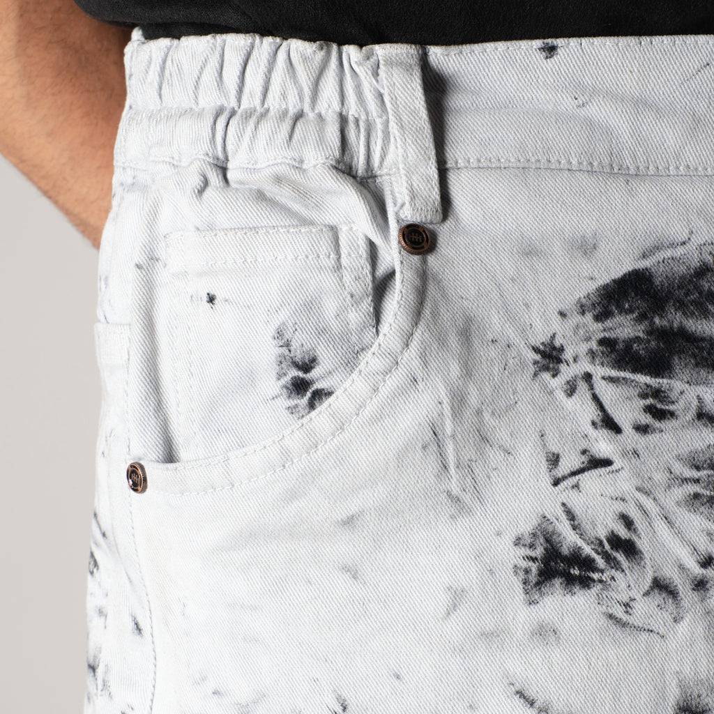 WHITE BLIZZARD WASH DENIM