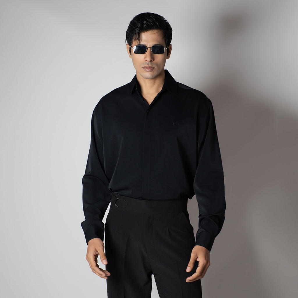 BLACK KOREAN ULTRALITE SHIRT