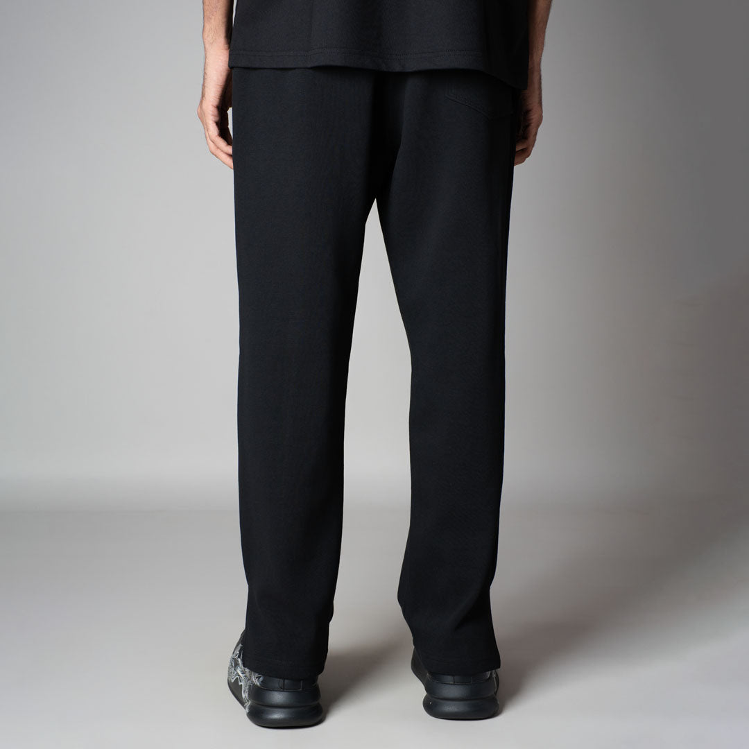BLACK SLIT SWEATPANTS