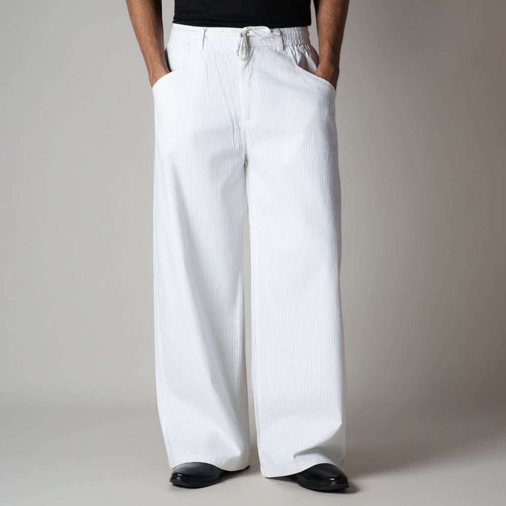 WHITE VERTICAL STRIPED PANT