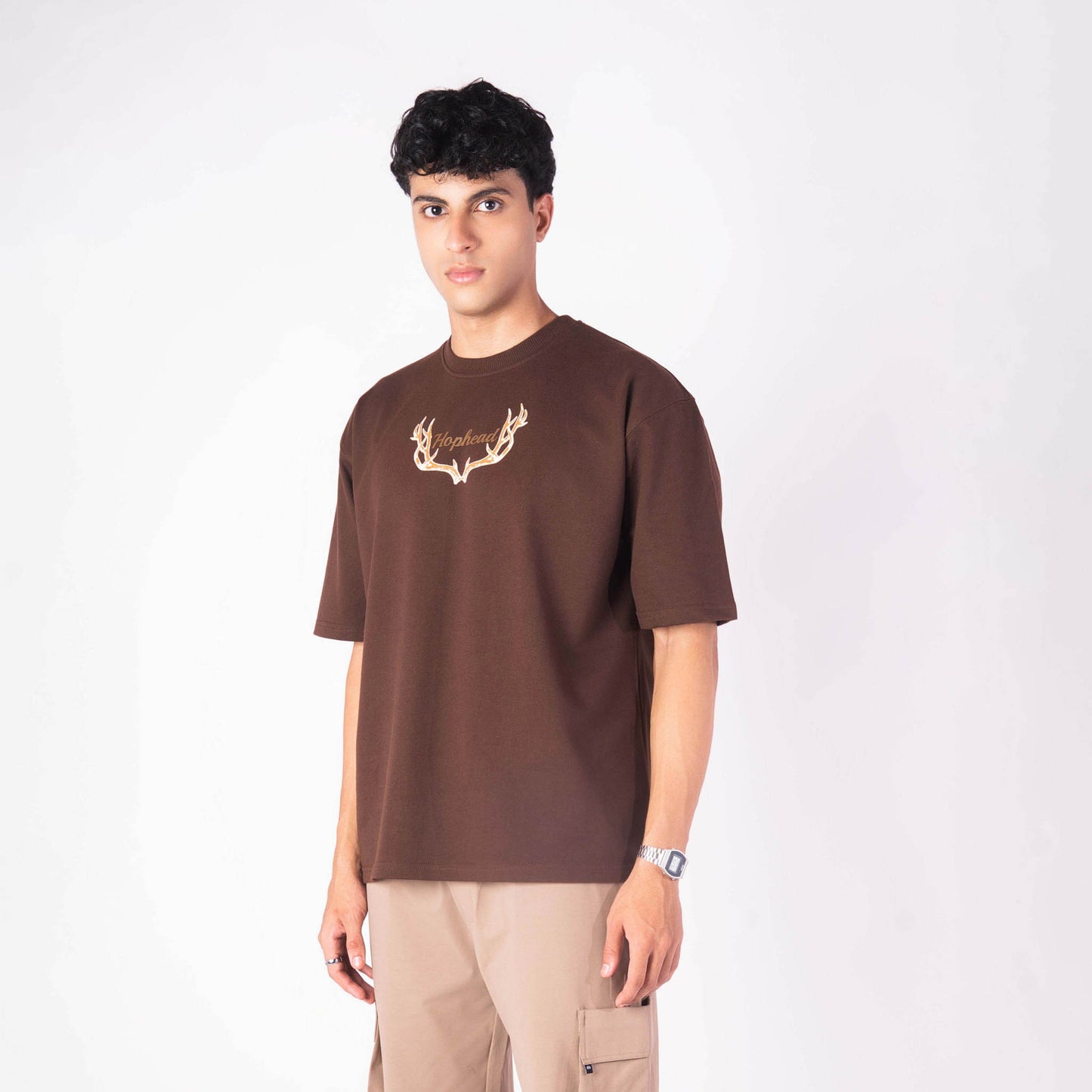 MAGESTIC DEER OVERSIZED GRAPHIC T-SHIRT