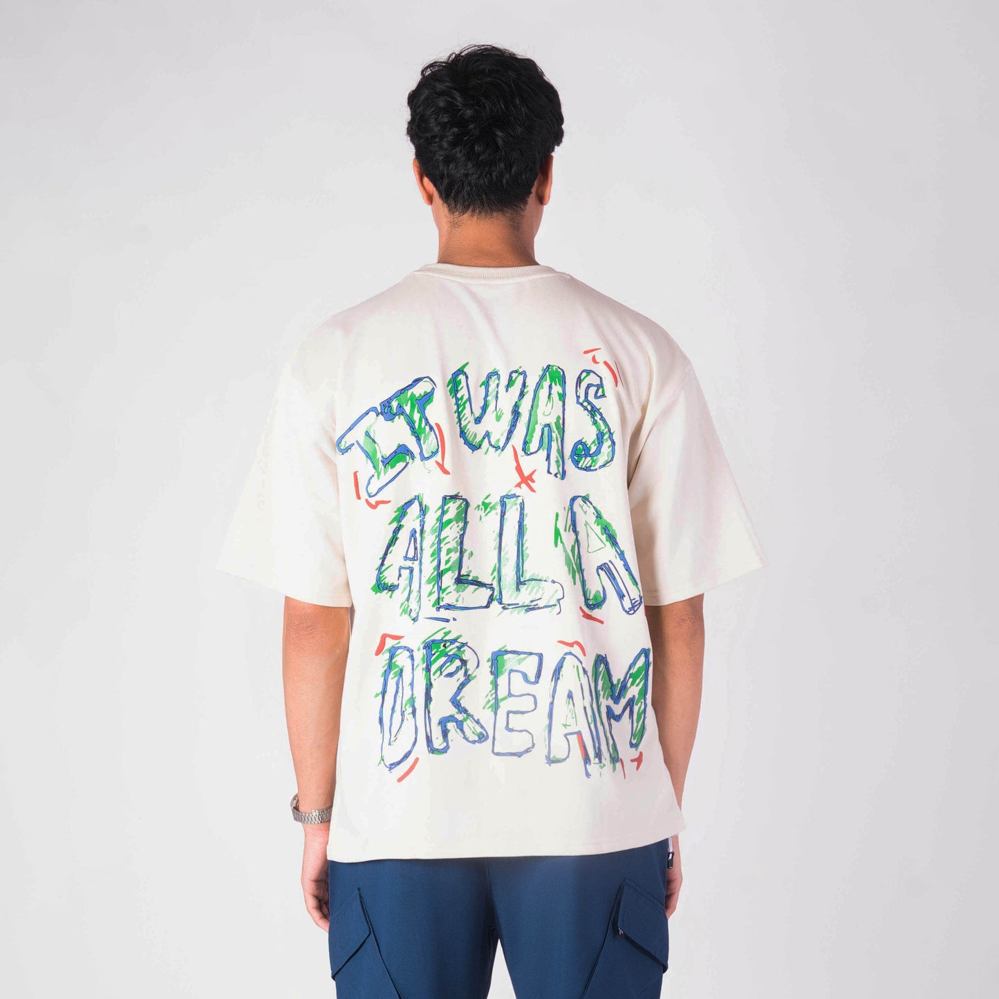 DREAM OVERSIZED GRAPHIC T-SHIRT