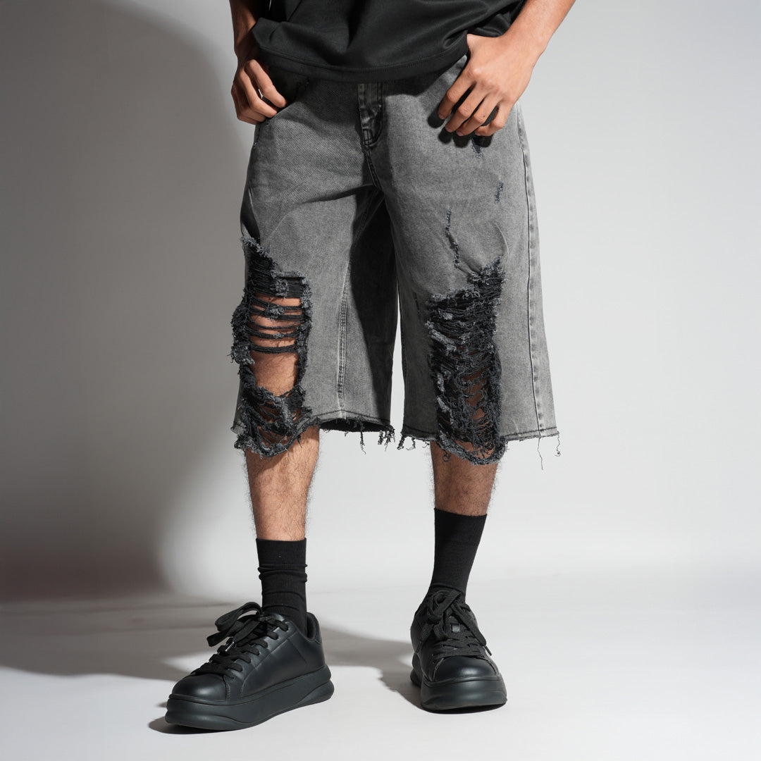 BLACK RIPPED JORTS