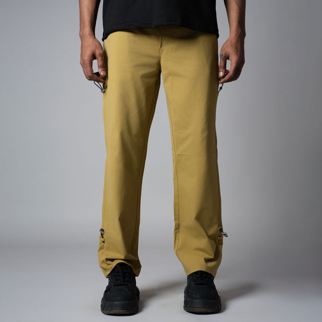 MUSTARD DRAWSTRING CARGO SWEATPANTS