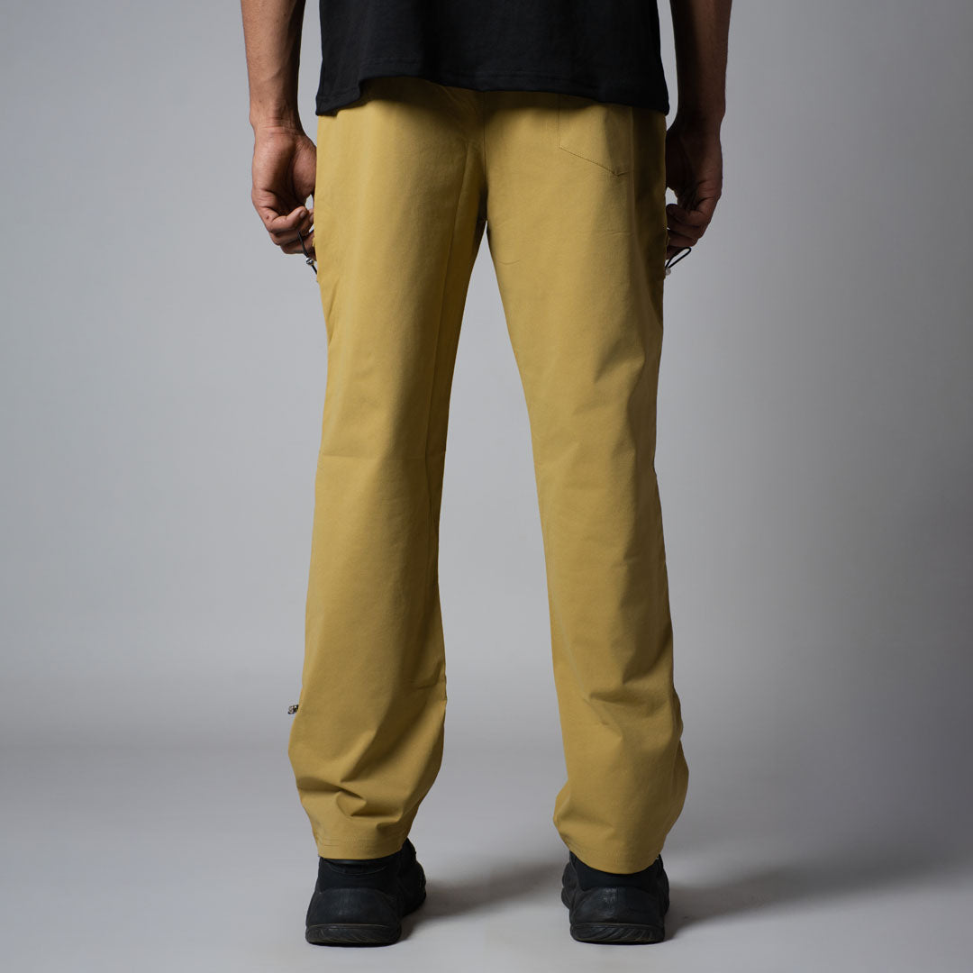 MUSTARD DRAWSTRING CARGO SWEATPANTS