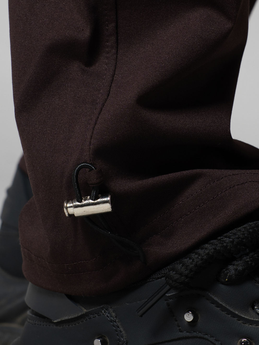 BROWN BIG POCKET CARGO SWEATPANTS