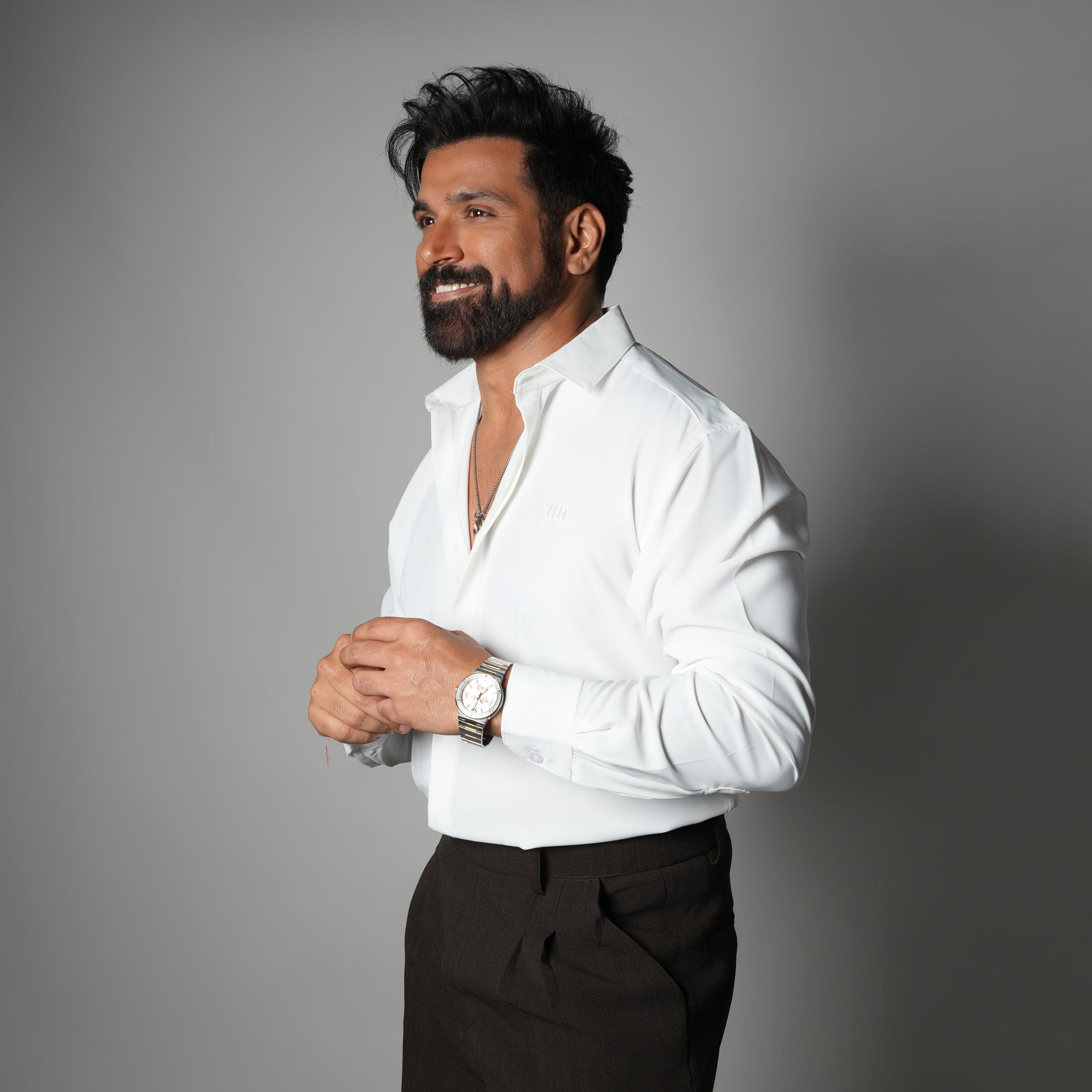 WHITE KOREAN ULTRALITE SHIRT