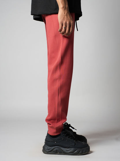 RED PATCH SWEATPANTS