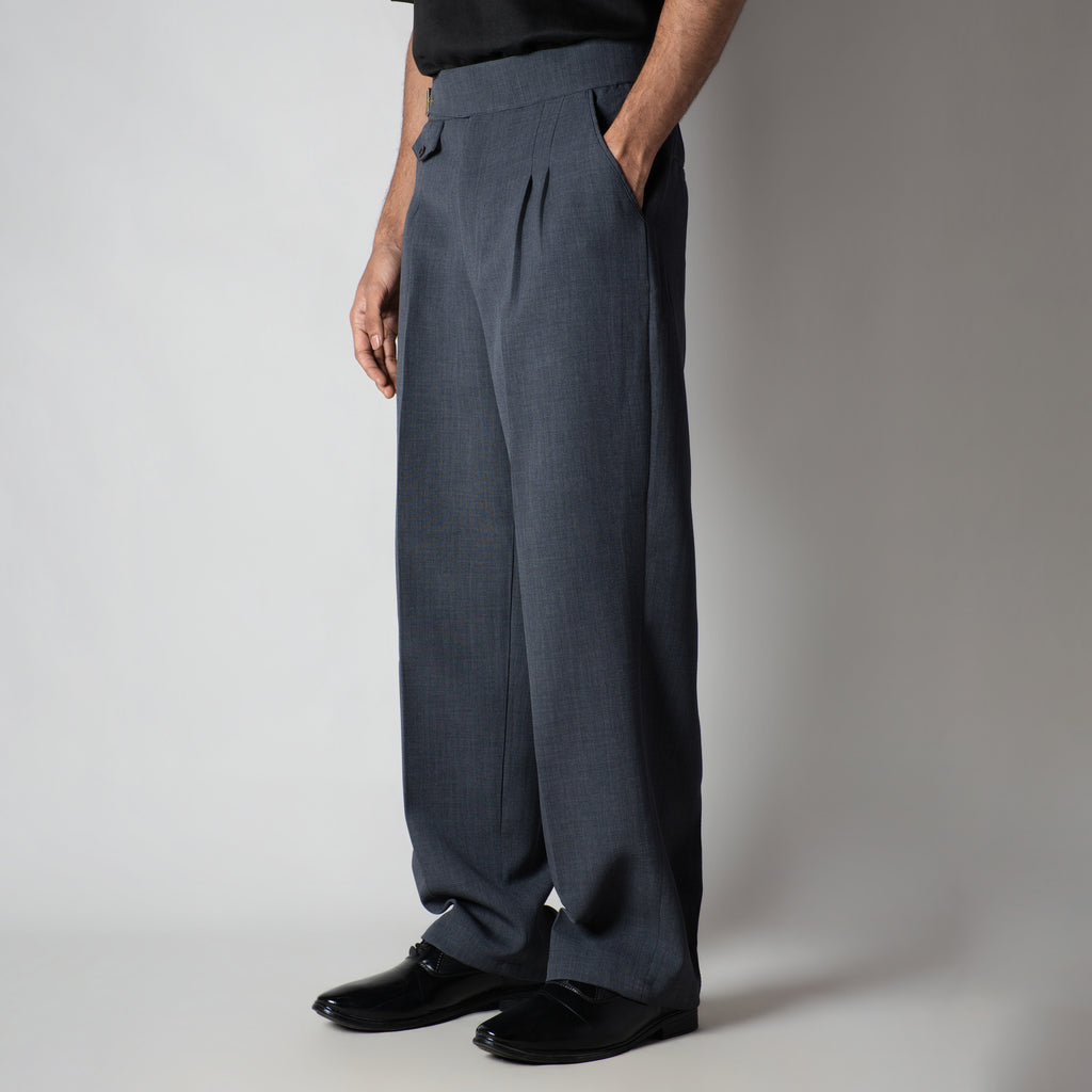 DARK GREY VINTAGE BUCKLE PLEATED TROUSER