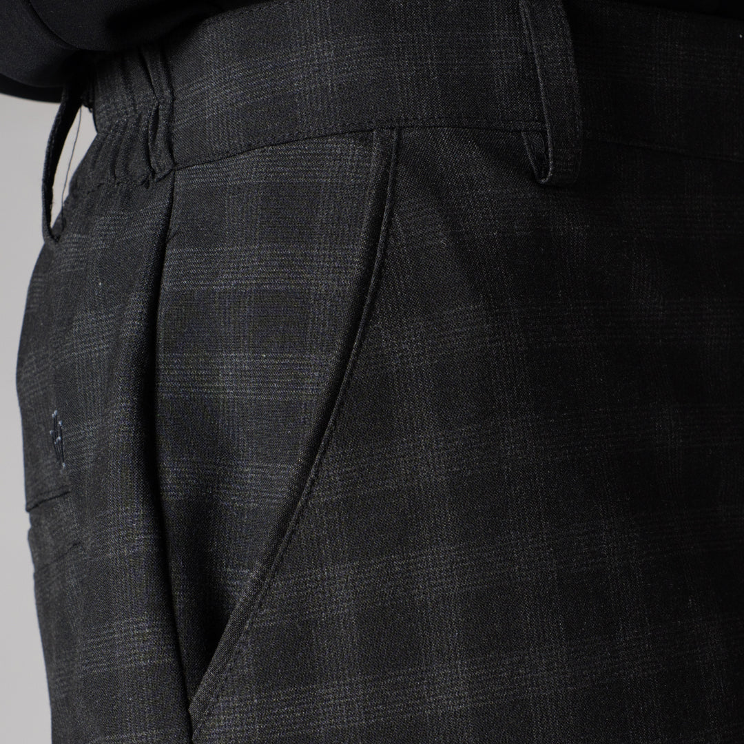 BLACK PLAID REGULAR FIT TROUSER