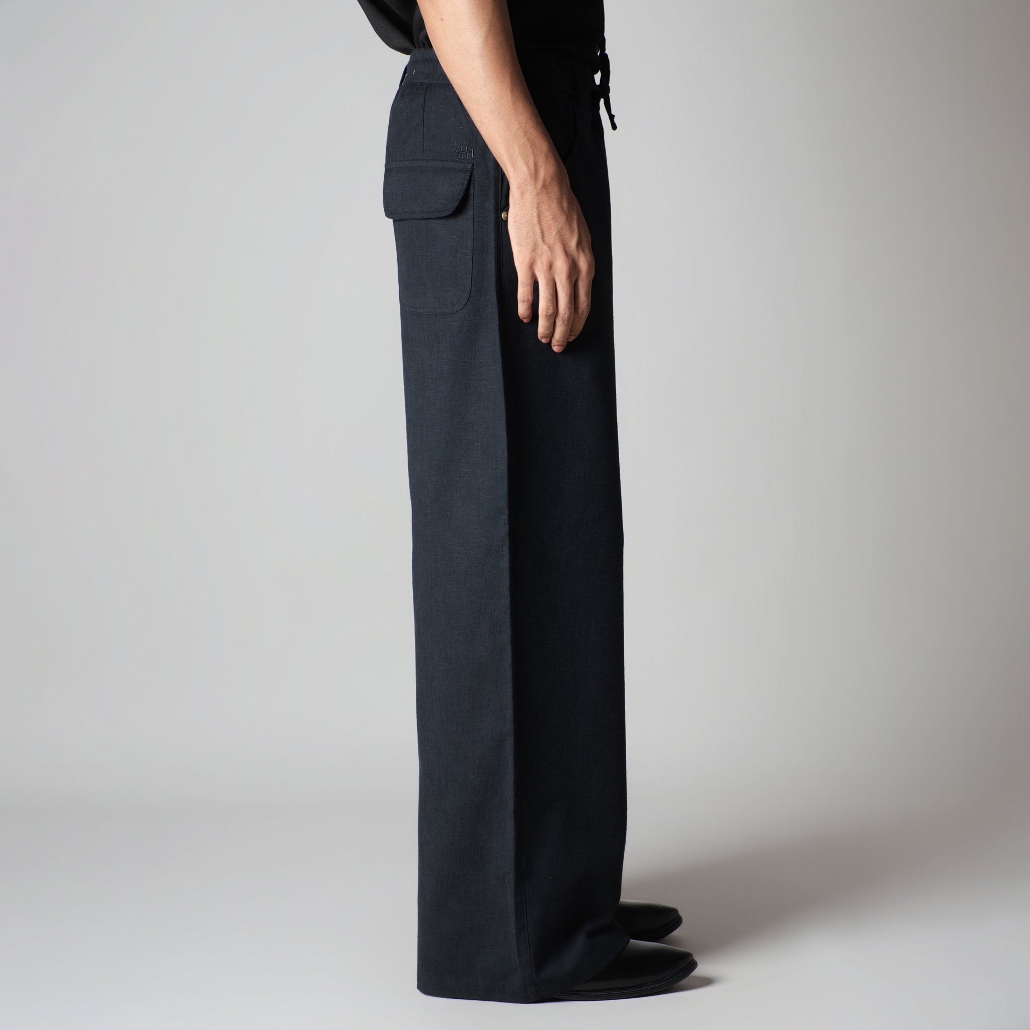 BLACK SOFTMOVE COTTON PANTS