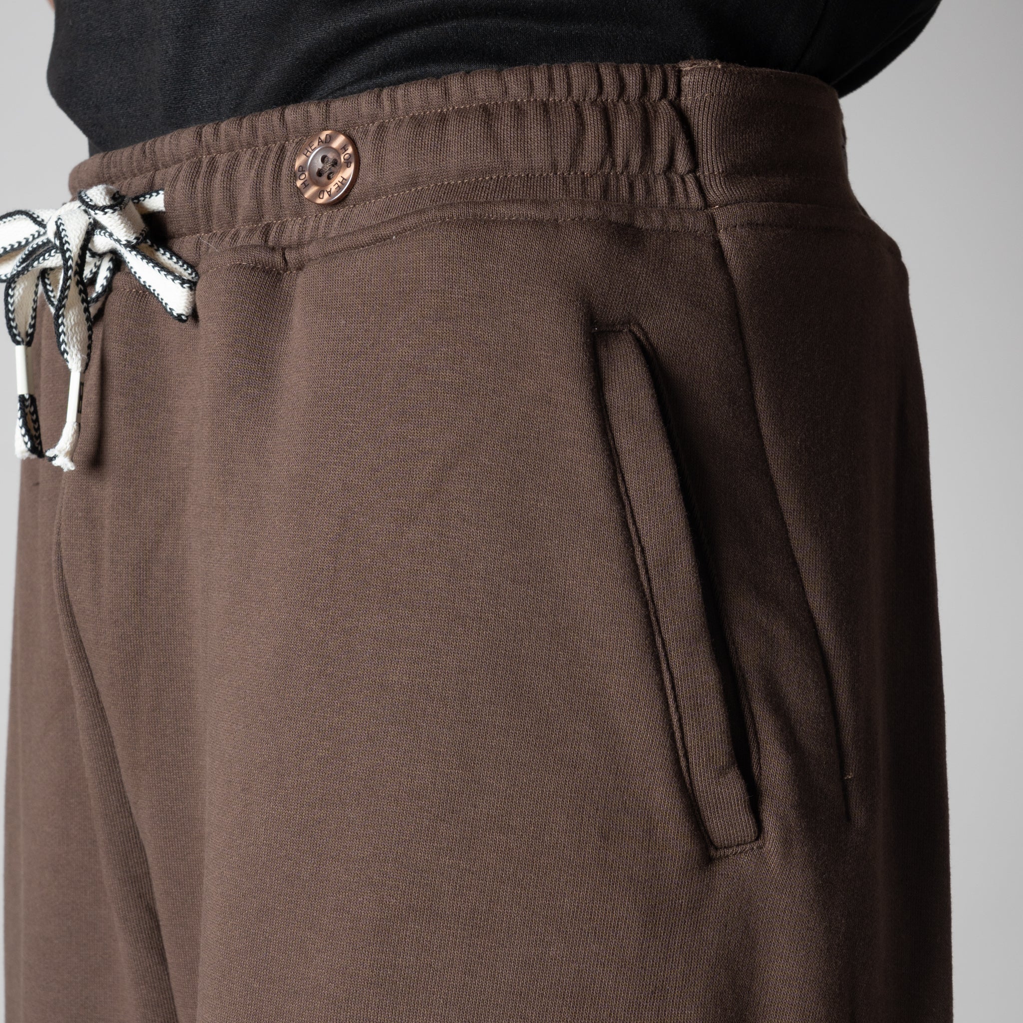 BROWN EXTRA PANEL SWEATPANTS
