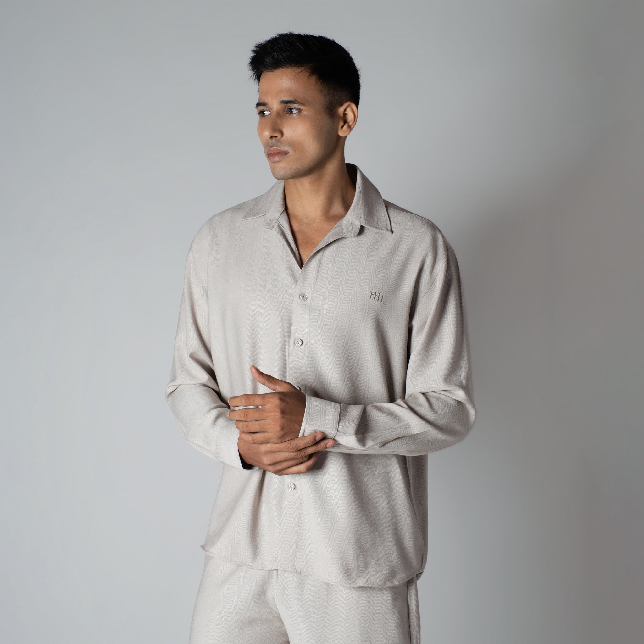 PALE GREY FLOW FABRIC SHIRT