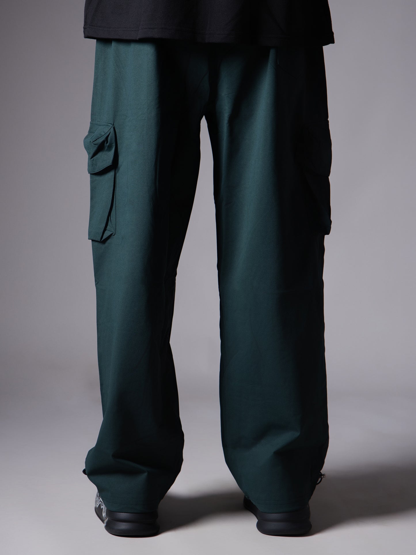 FOREST GREEN SIDE POCKET BAGGY CARGO SWEATPANT