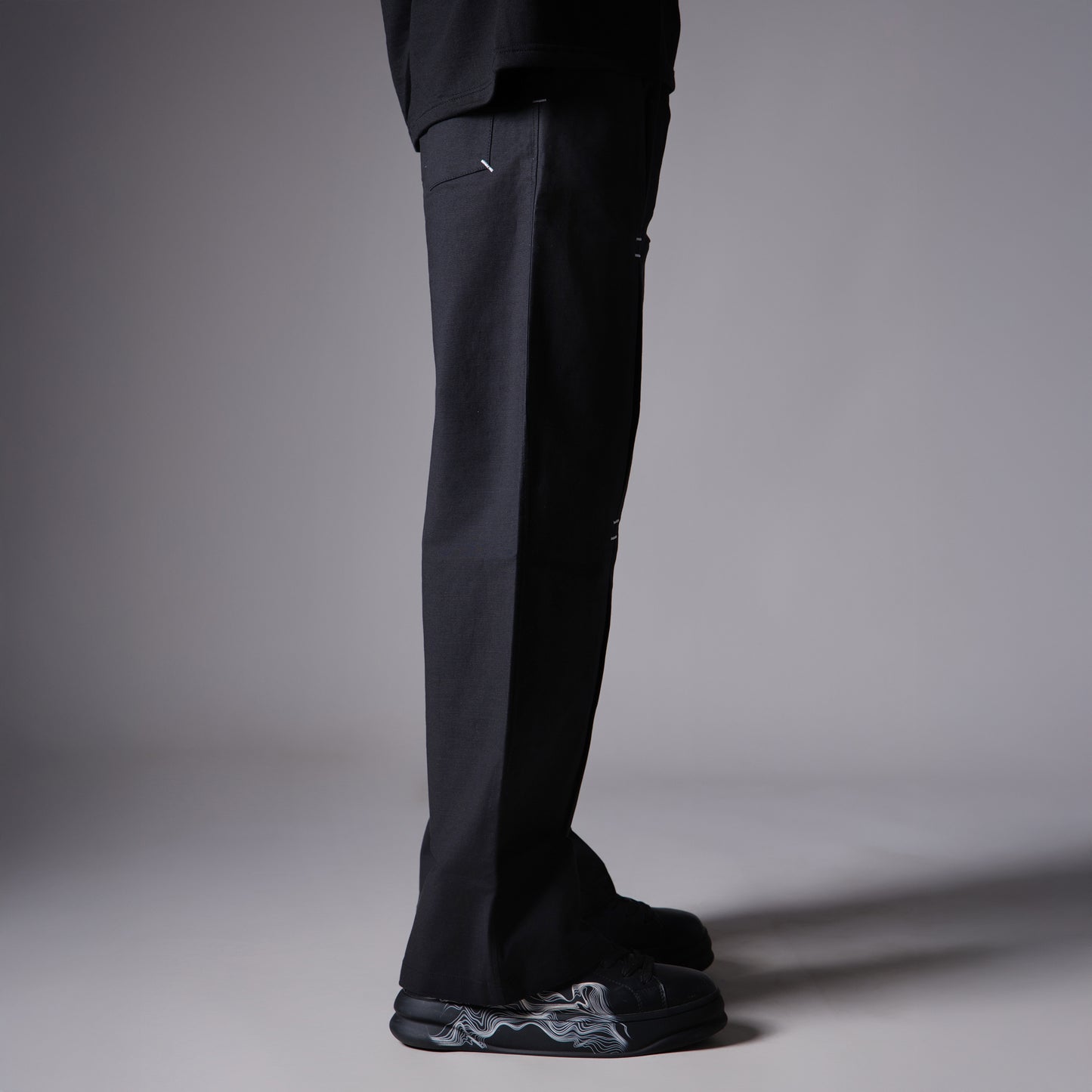 CHARCOAL REVERSE PLEATED COTTON PANTS