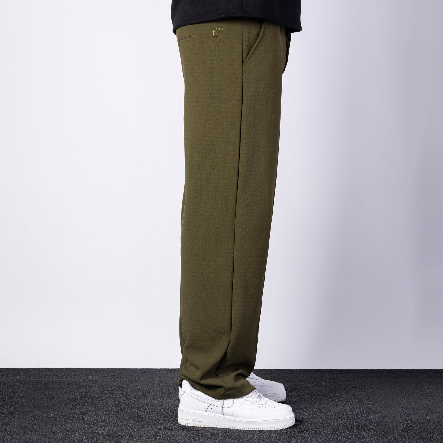 OLIVE GREEN CLASSIC PANTS