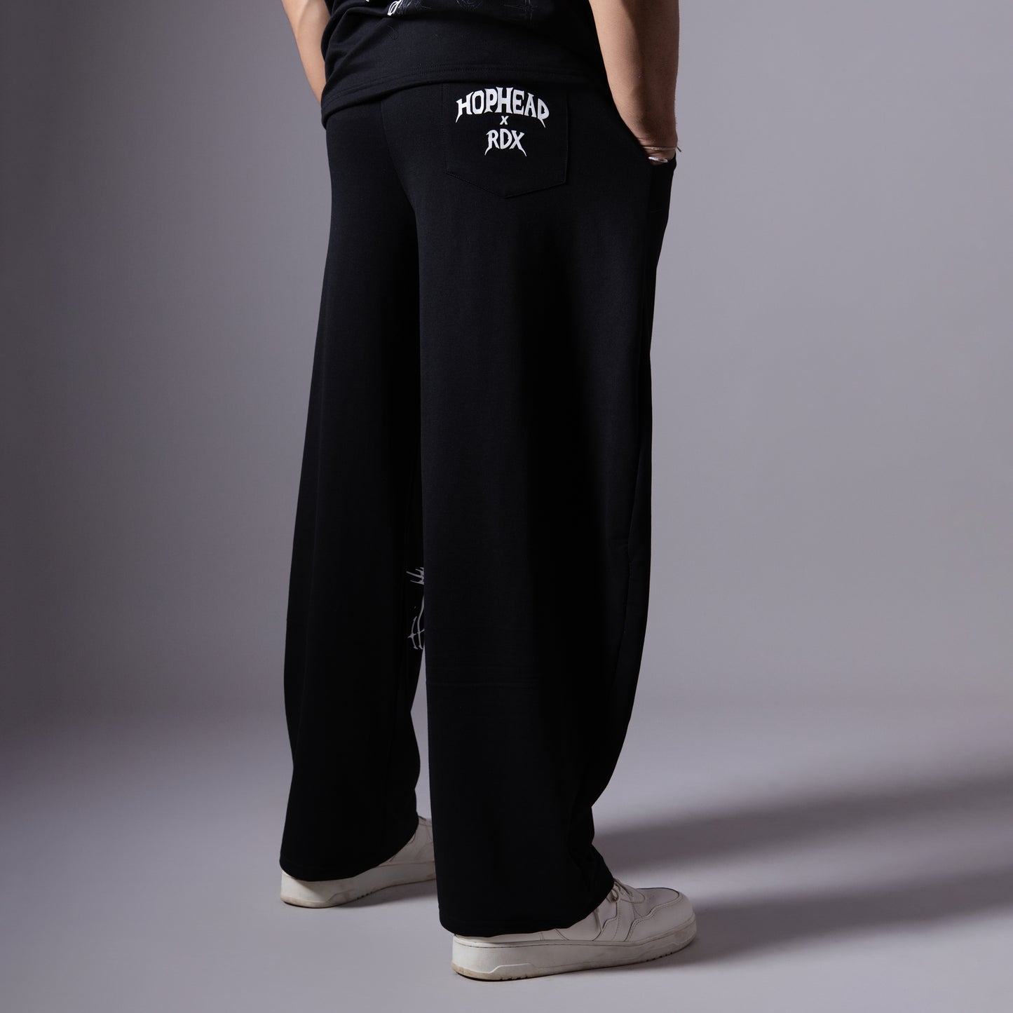 DEMON CLAW BLACK PRINTED EXTREME BAGGY SWEATPANTS