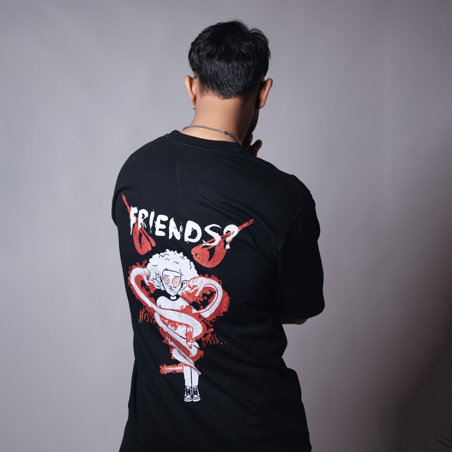 FRIENDS T-SHIRT