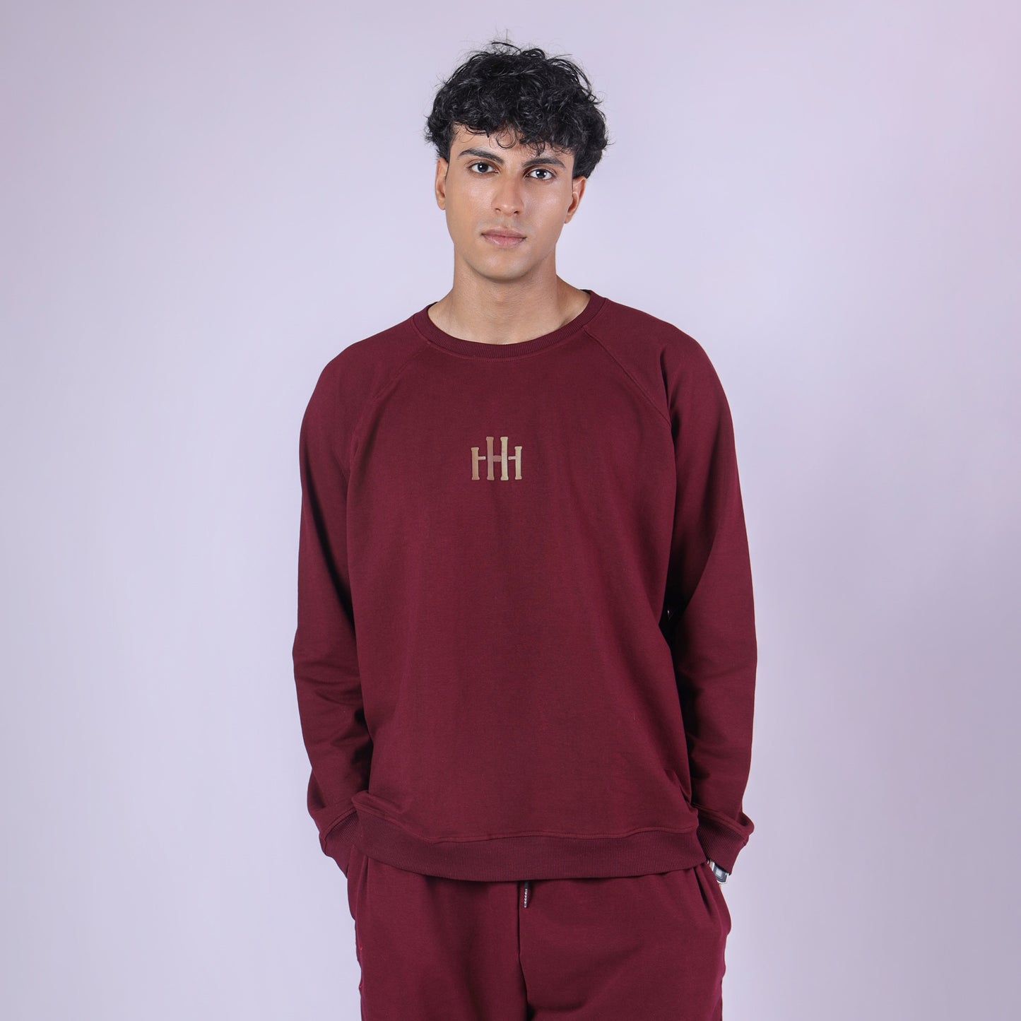 MAROON SWEATSHIRT