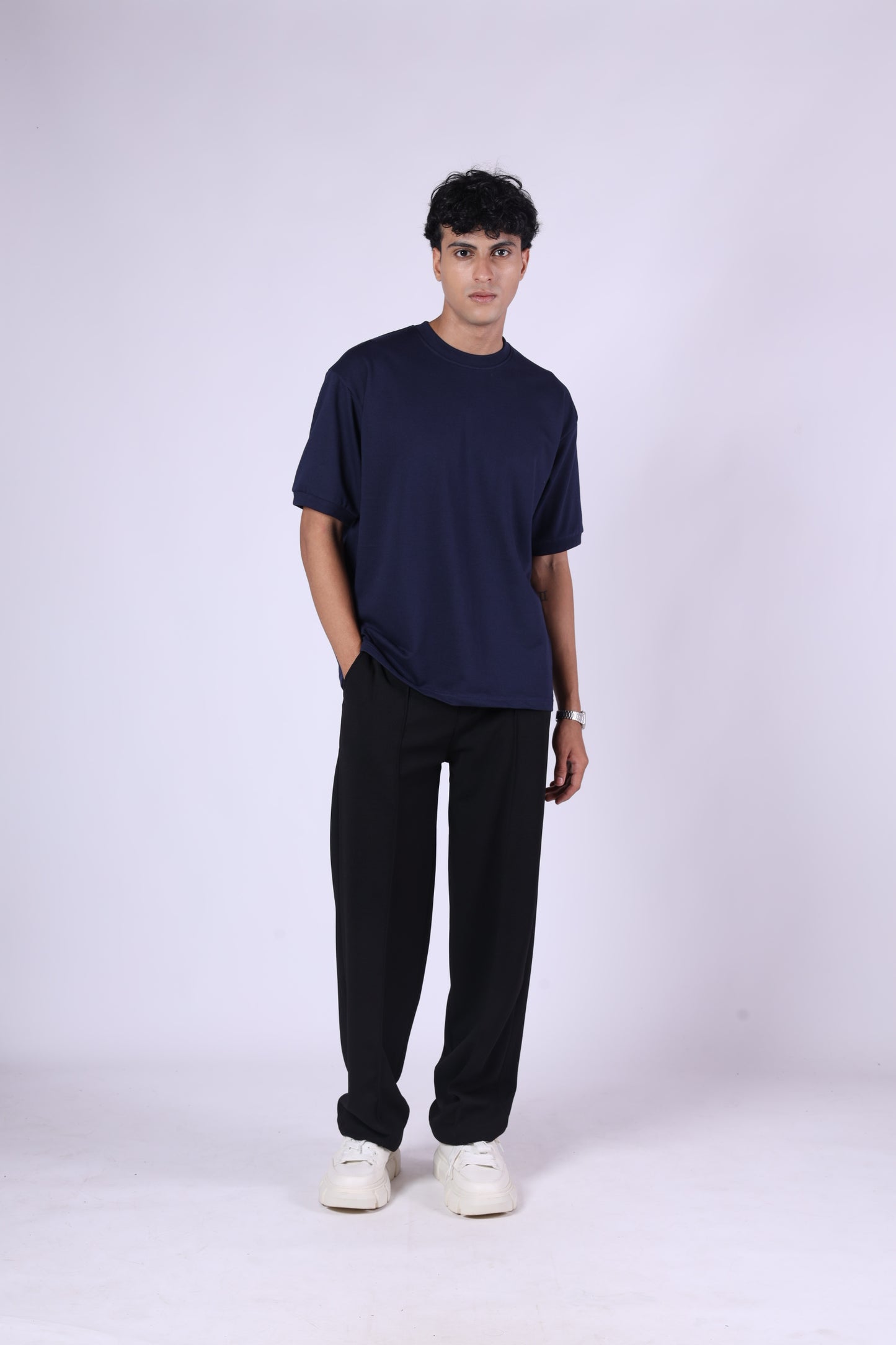 NAVY BLUE PREMIUM BASIC T-SHIRT