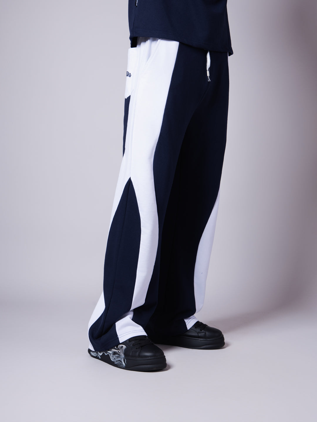 WAVY BLUE & WHITE BAGGY SWEATPANTS