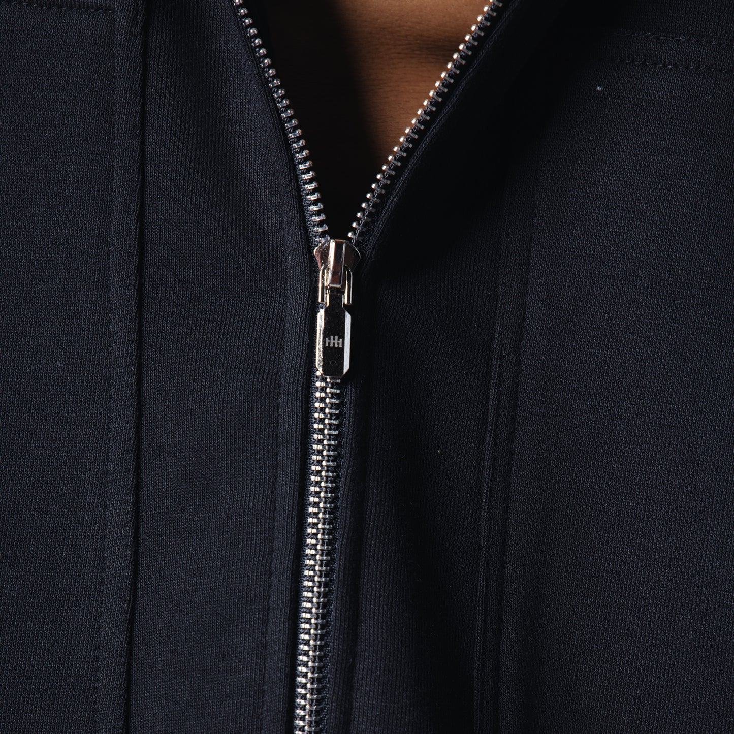 BLACK BASIC HEAVY ZIPPER HOODIE