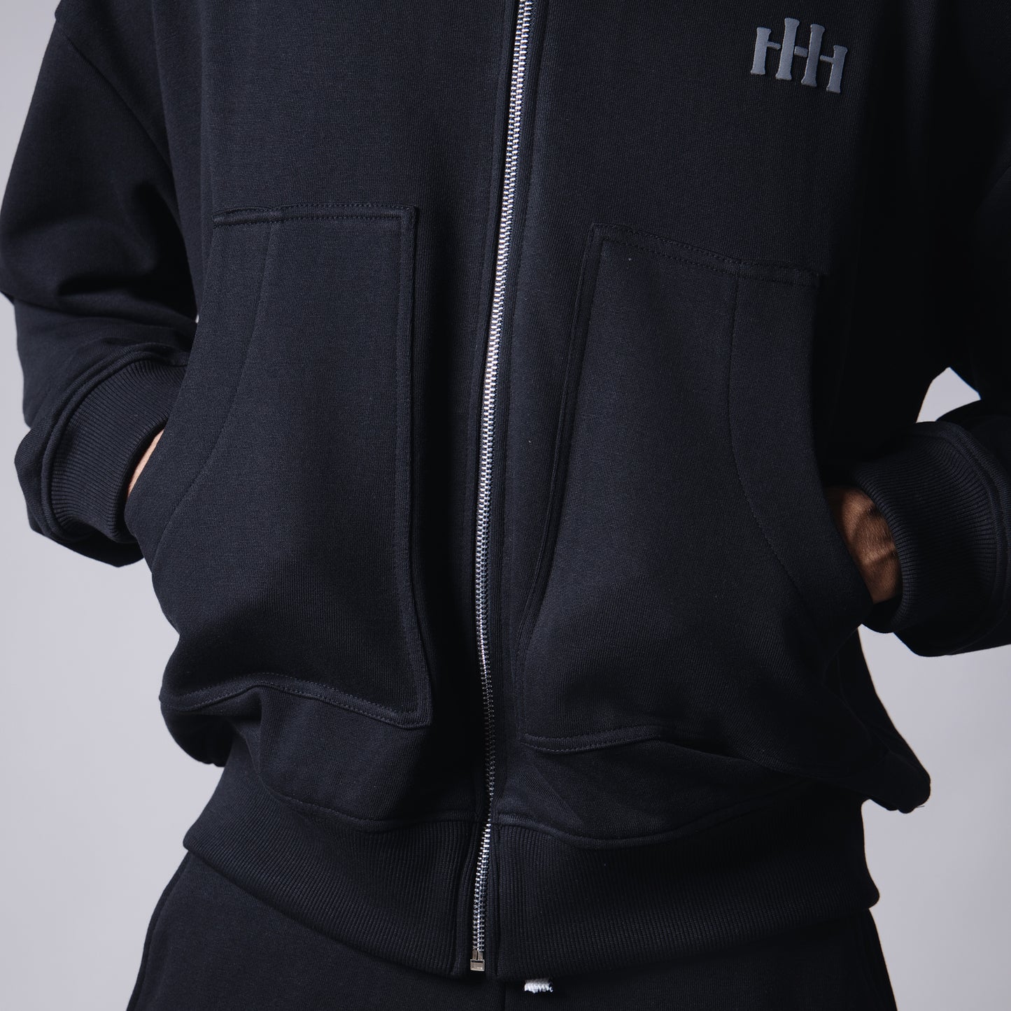 BLACK BASIC HEAVY ZIPPER HOODIE